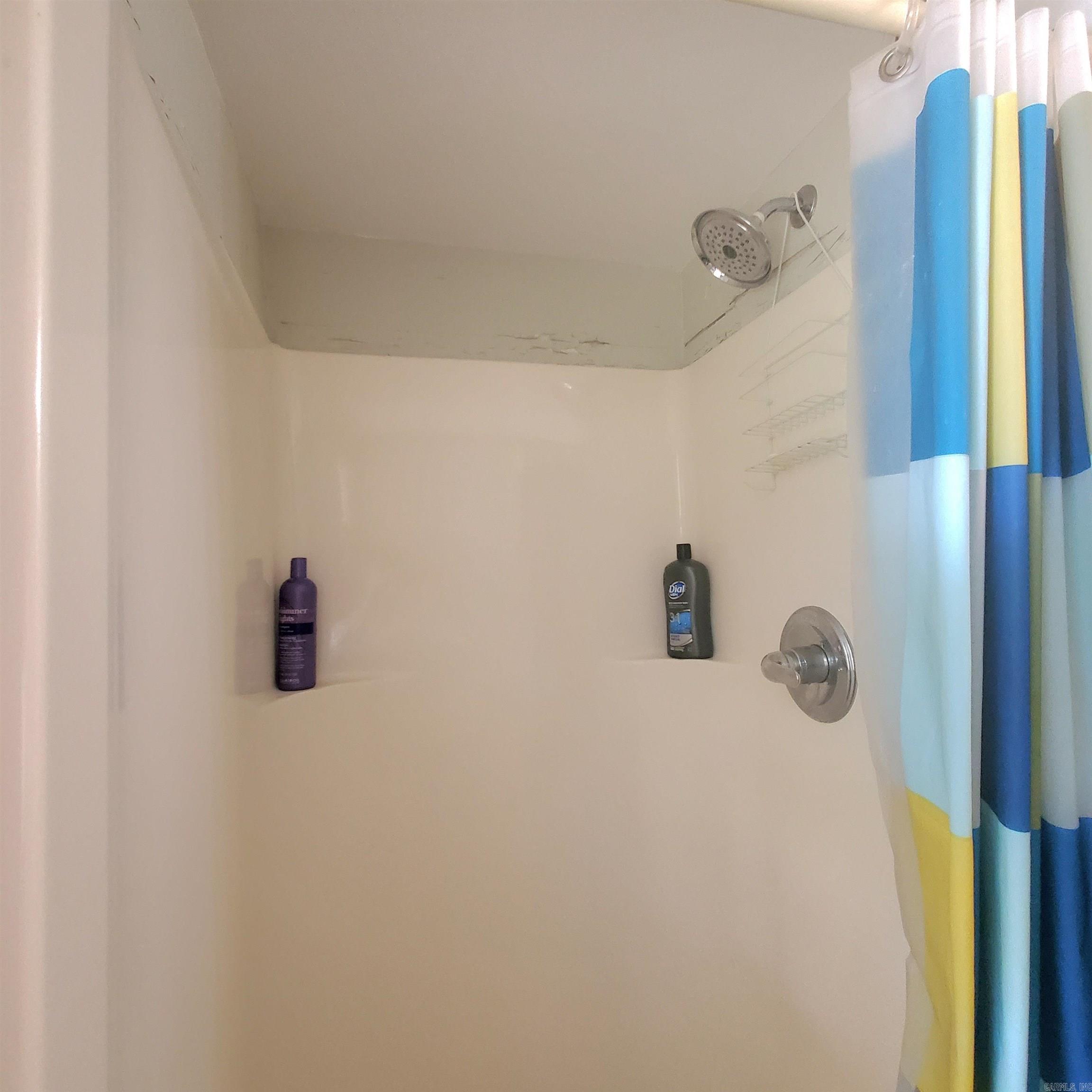 210 N Vine  Mountain View, AR