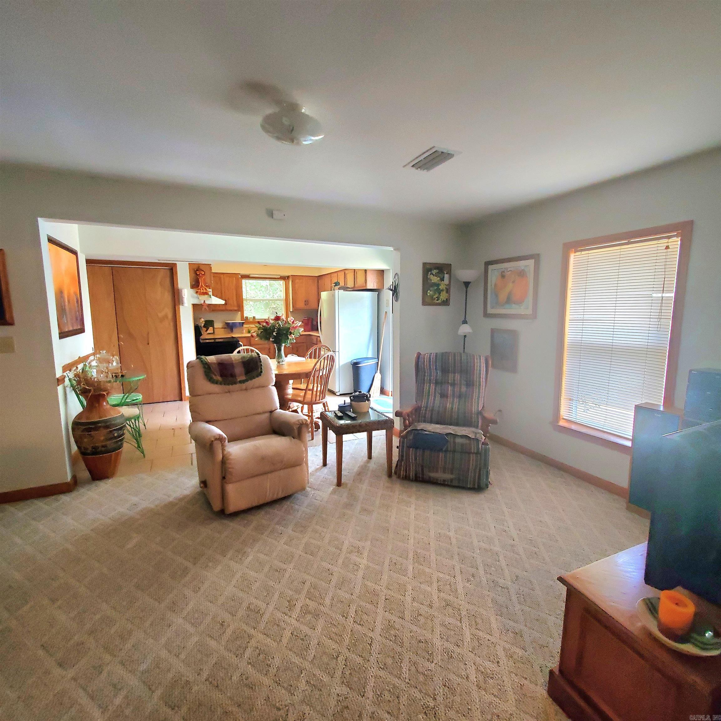 210 N Vine  Mountain View, AR