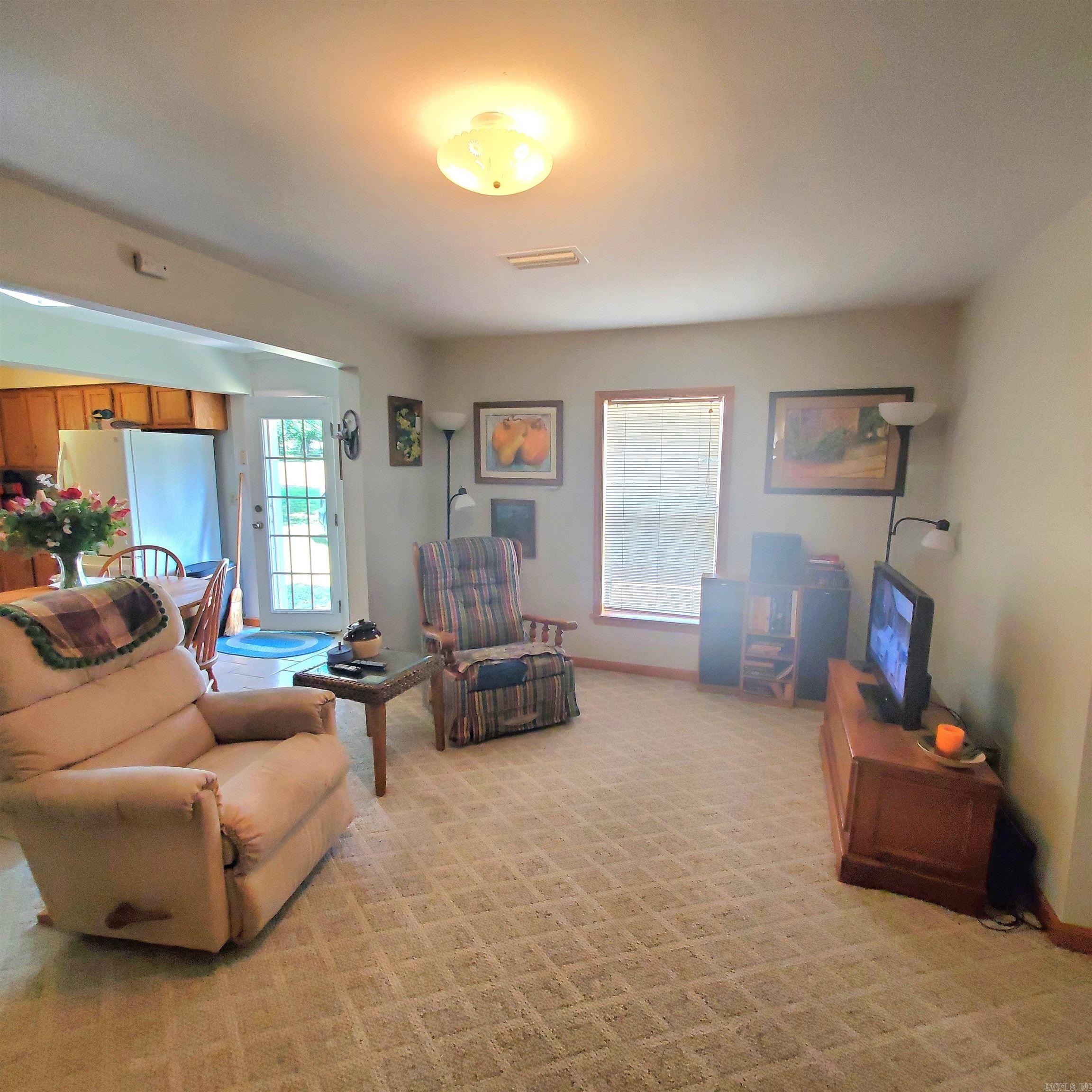 210 N Vine  Mountain View, AR