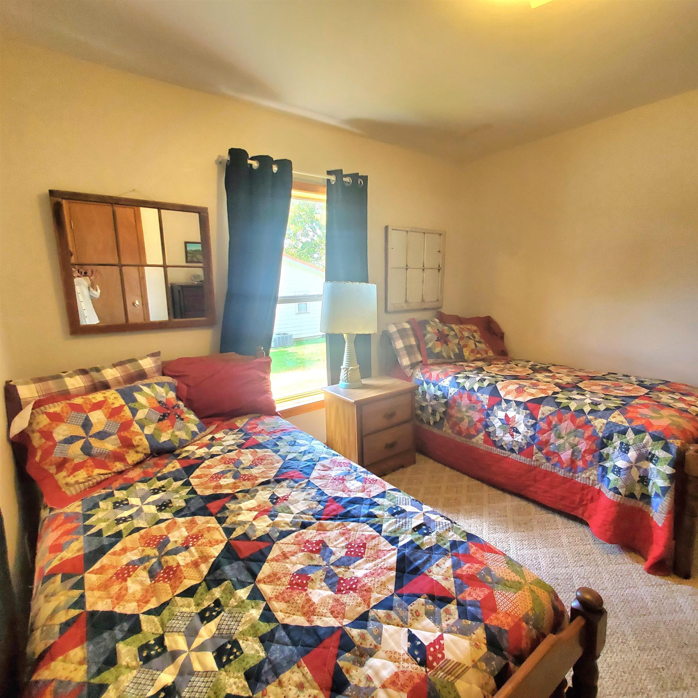 210 N Vine  Mountain View, AR
