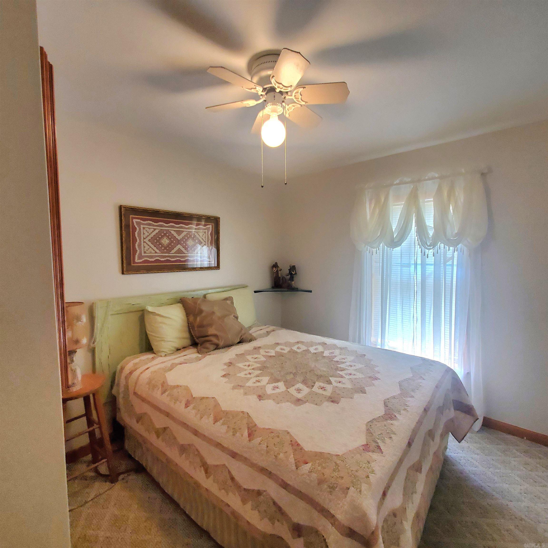 210 N Vine  Mountain View, AR