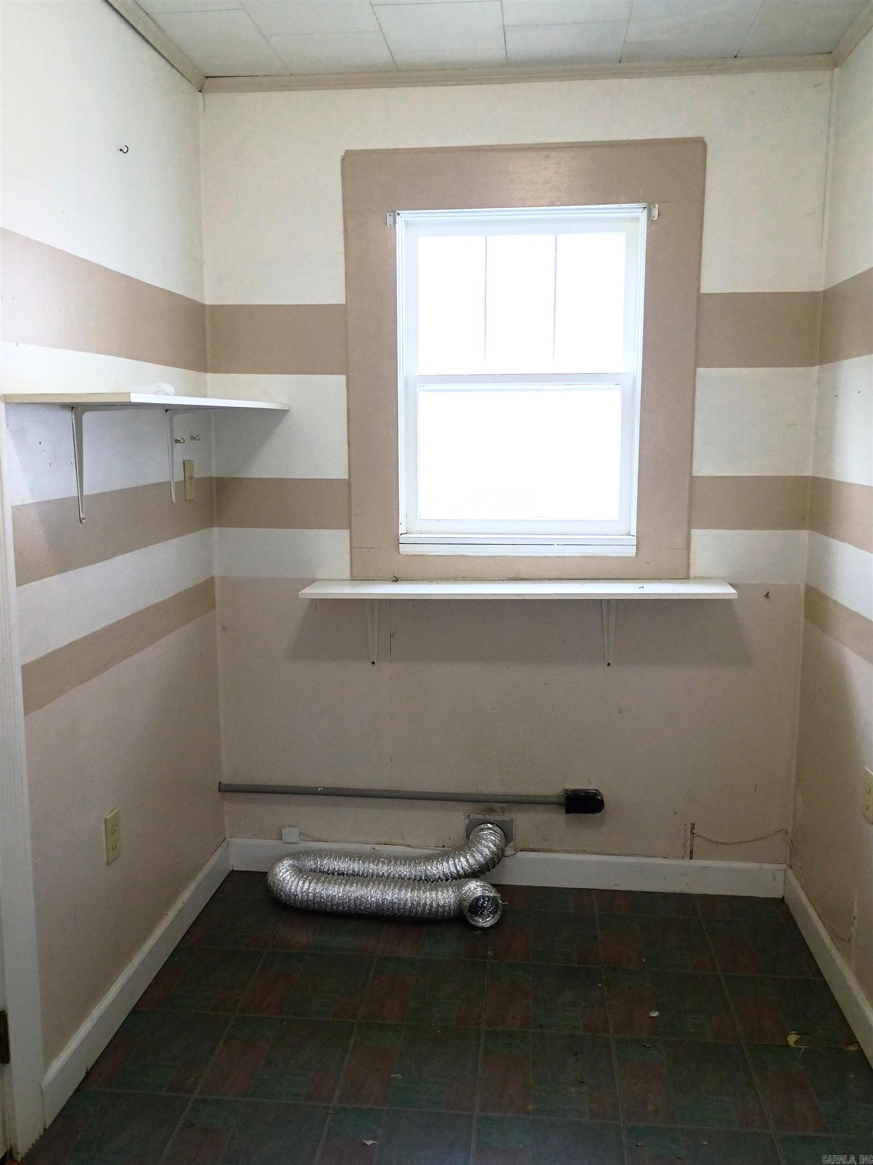 908 W. Thompson  Paragould, AR
