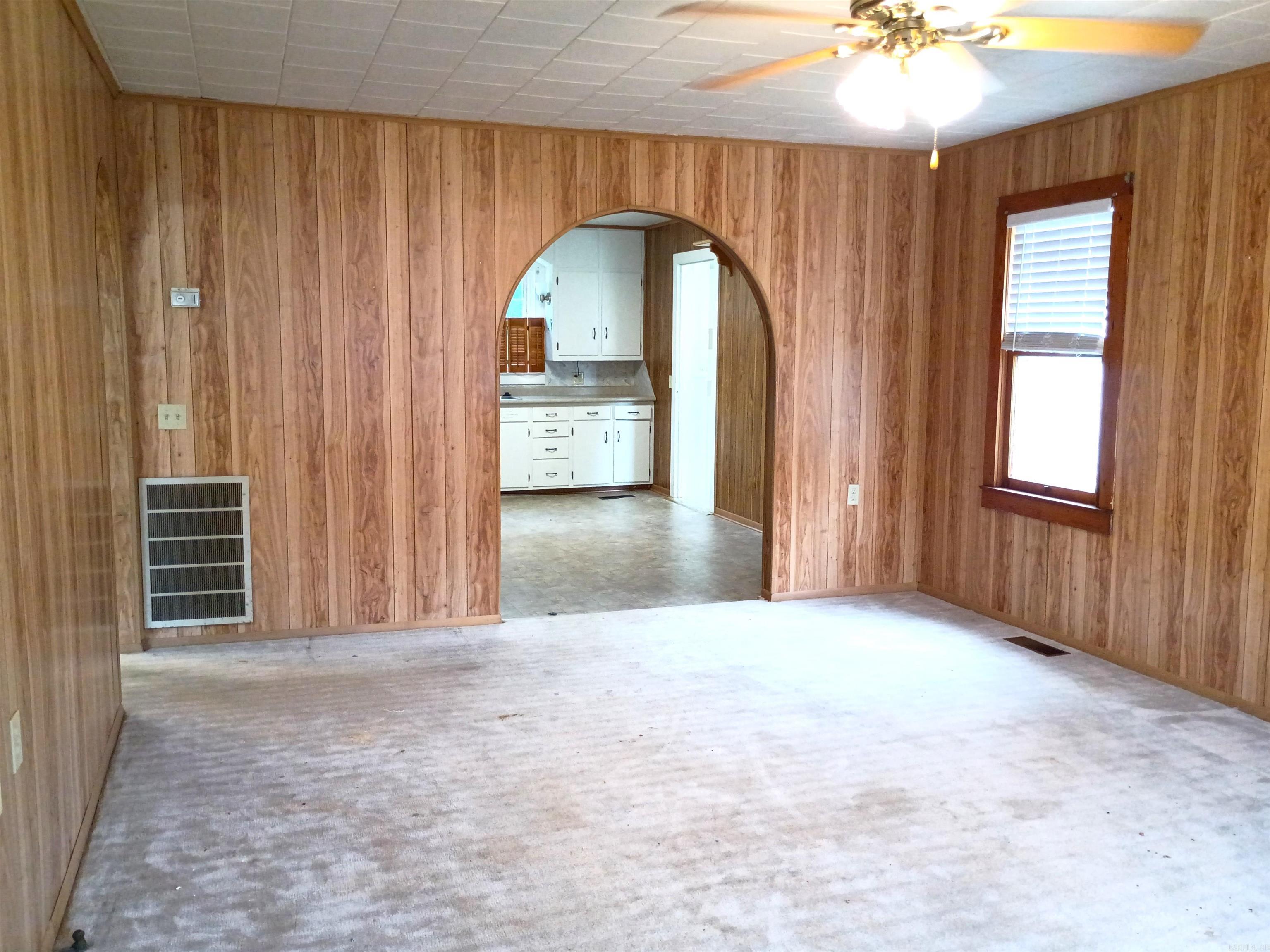 908 W. Thompson  Paragould, AR