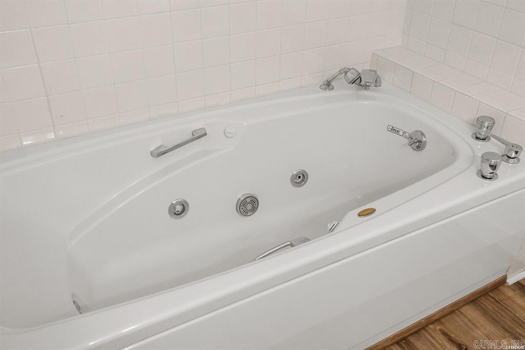 1133 Twin Points  Hot Springs, AR