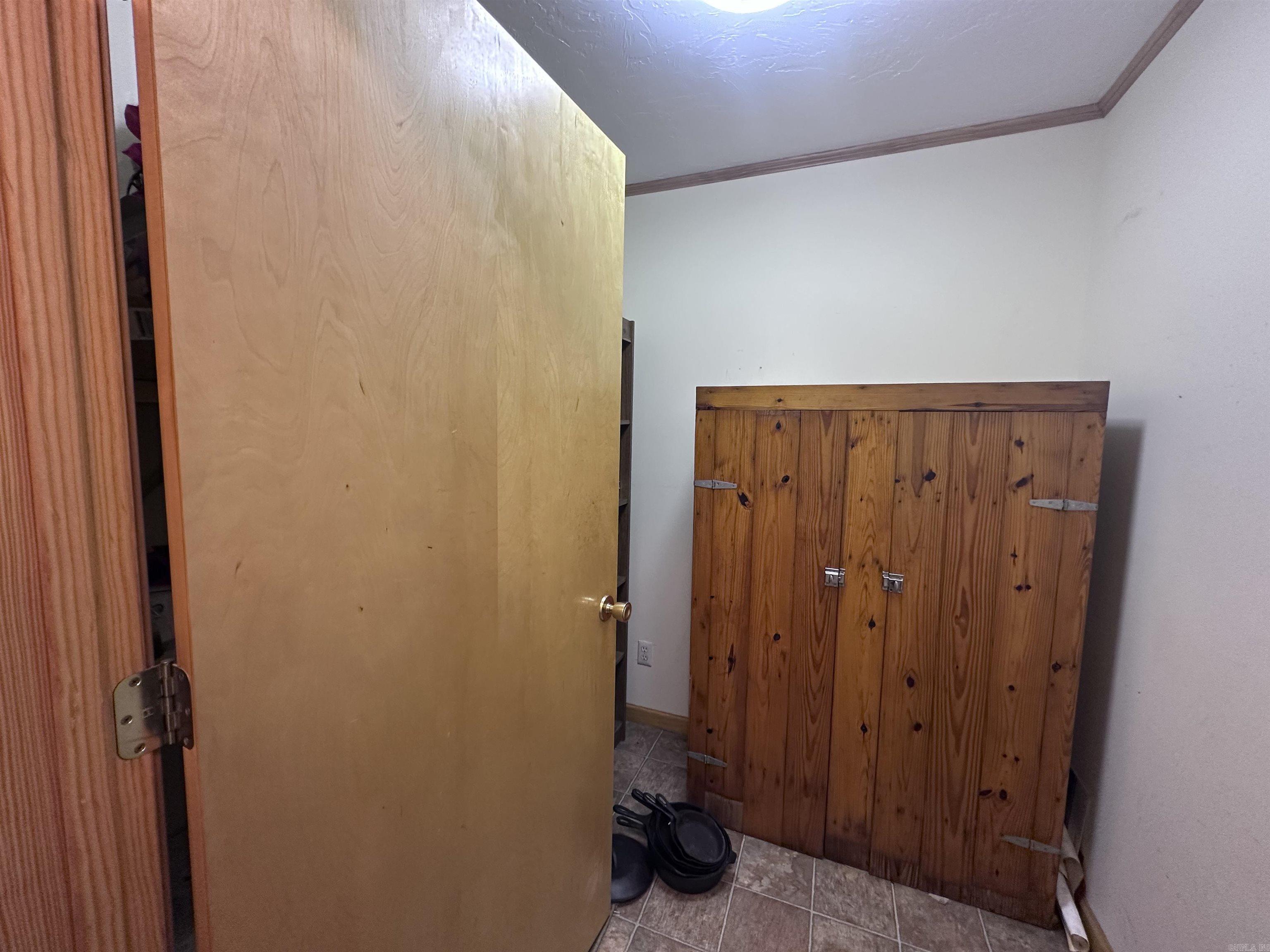 1377 W Court Street Piggott, AR 72454