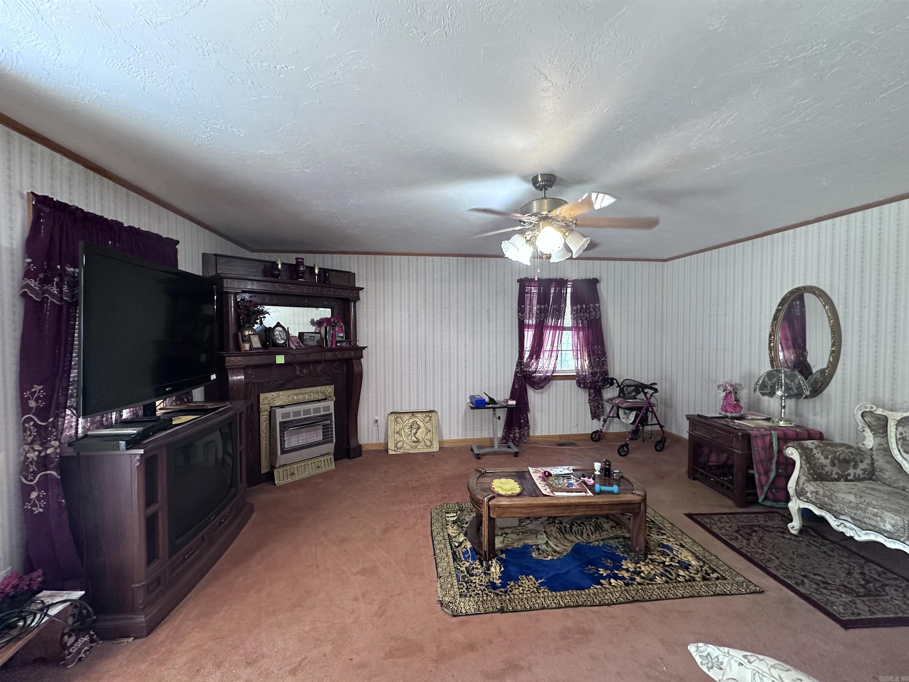 1377 W Court Street Piggott, AR 72454