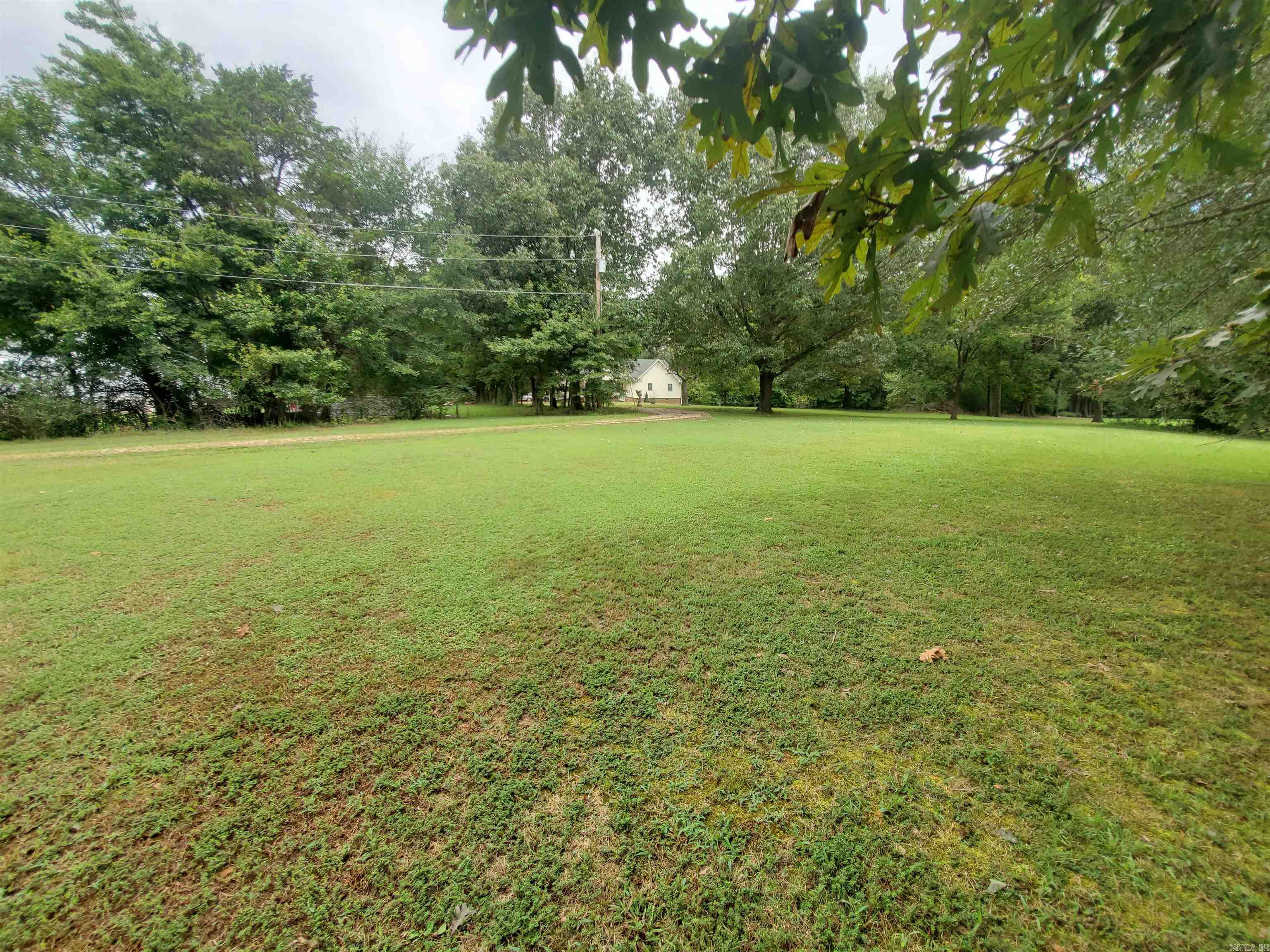1377 W Court Street Piggott, AR 72454