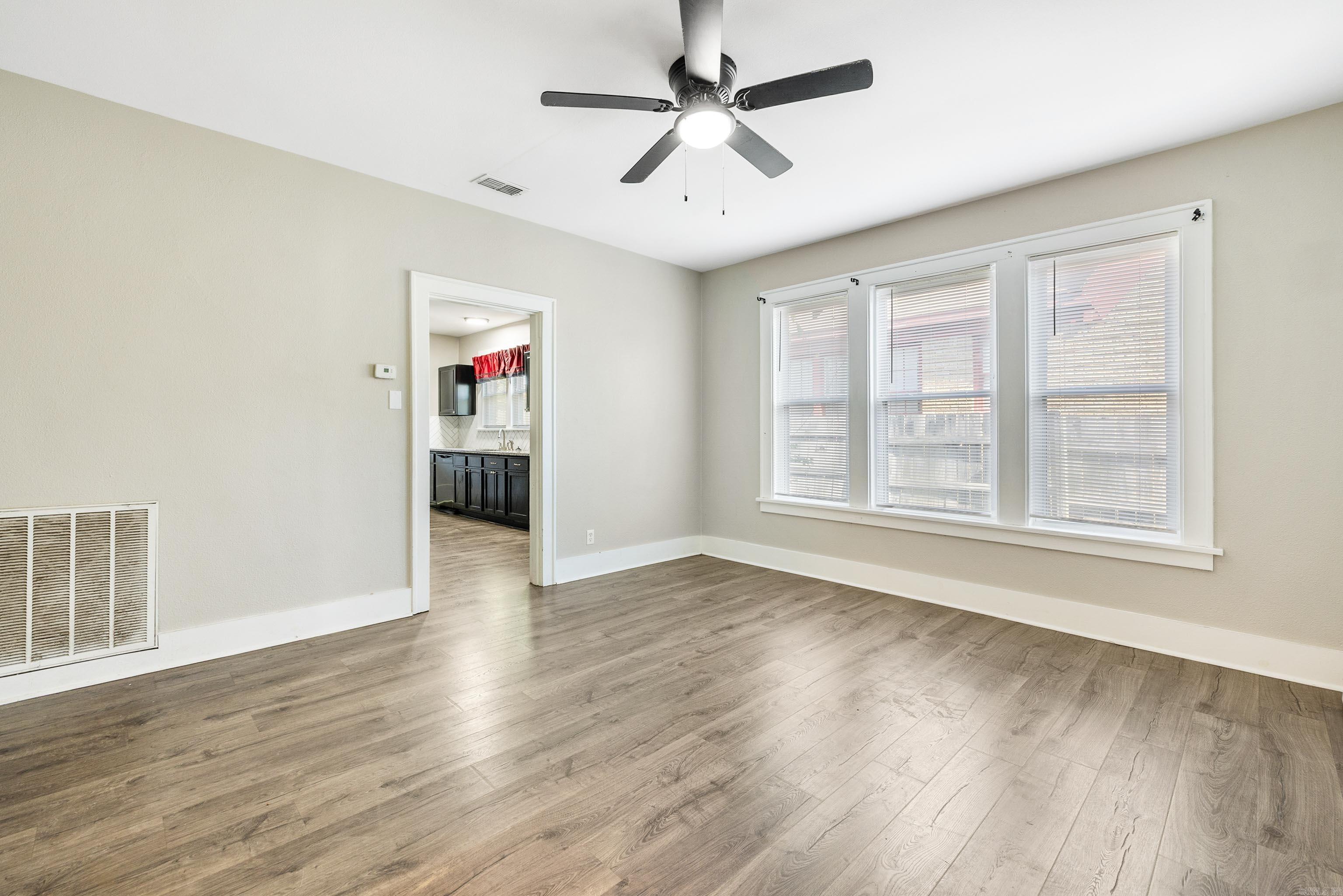 1424 Wolfe  Little Rock, AR