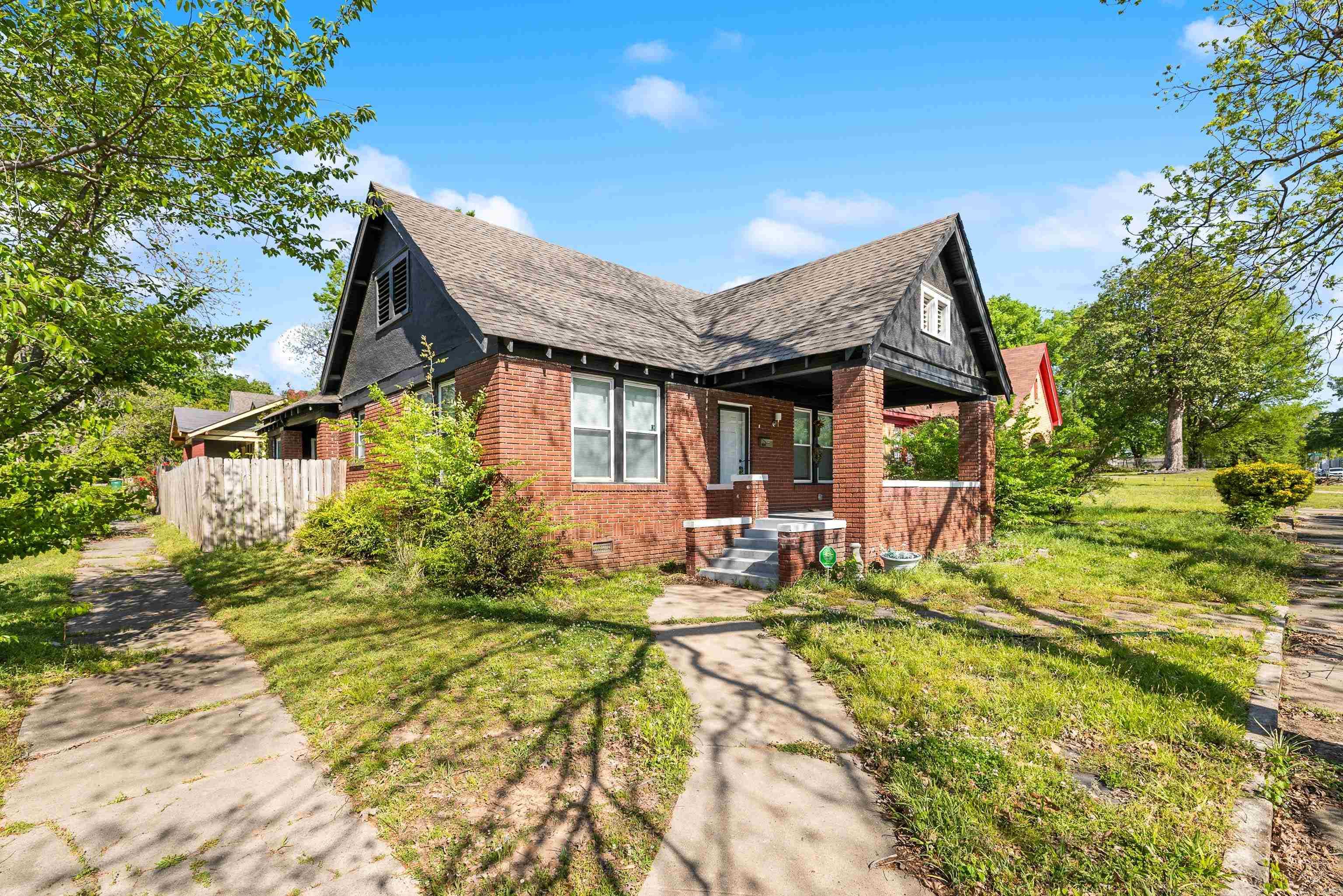 1424 Wolfe  Little Rock, AR