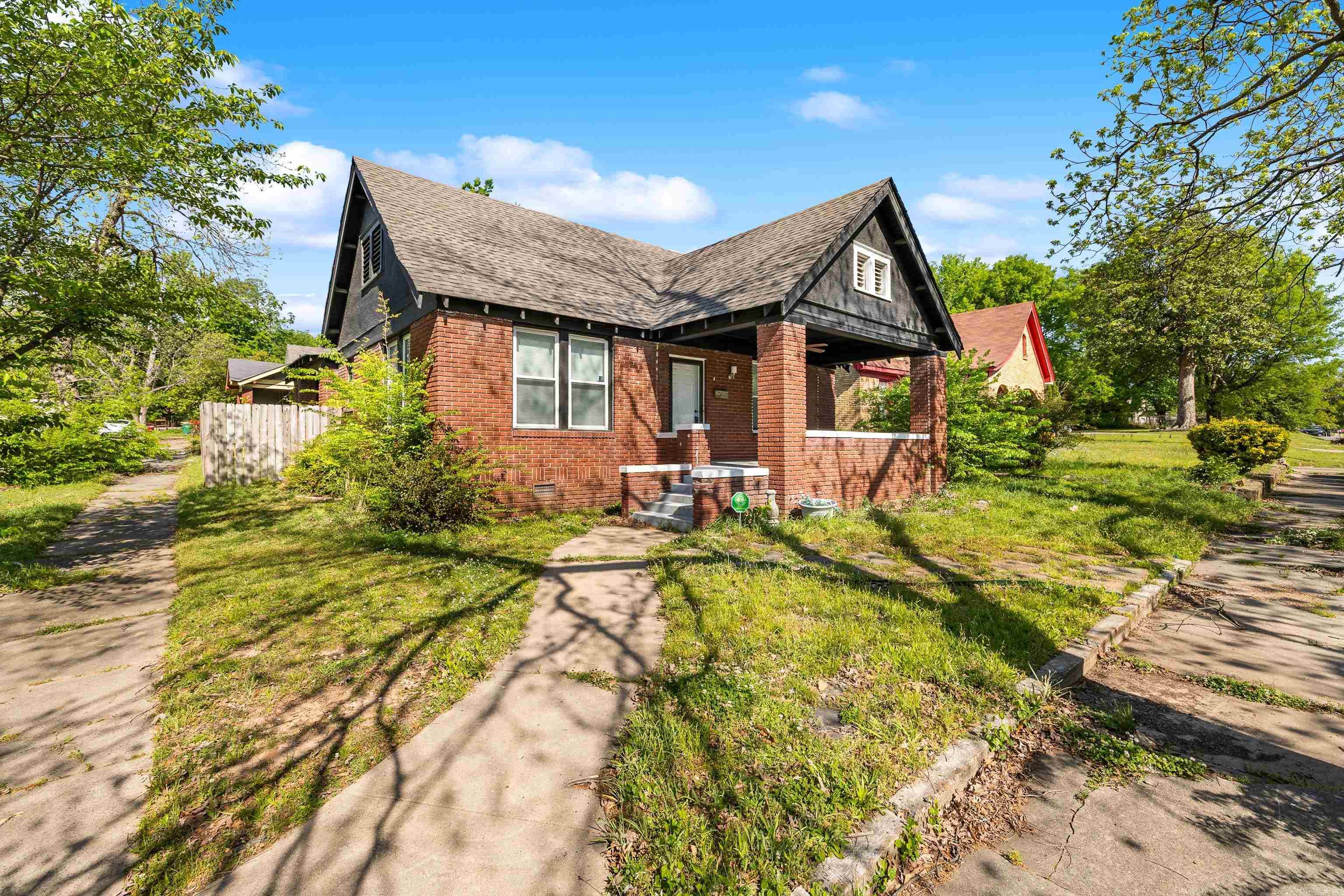1424 Wolfe  Little Rock, AR