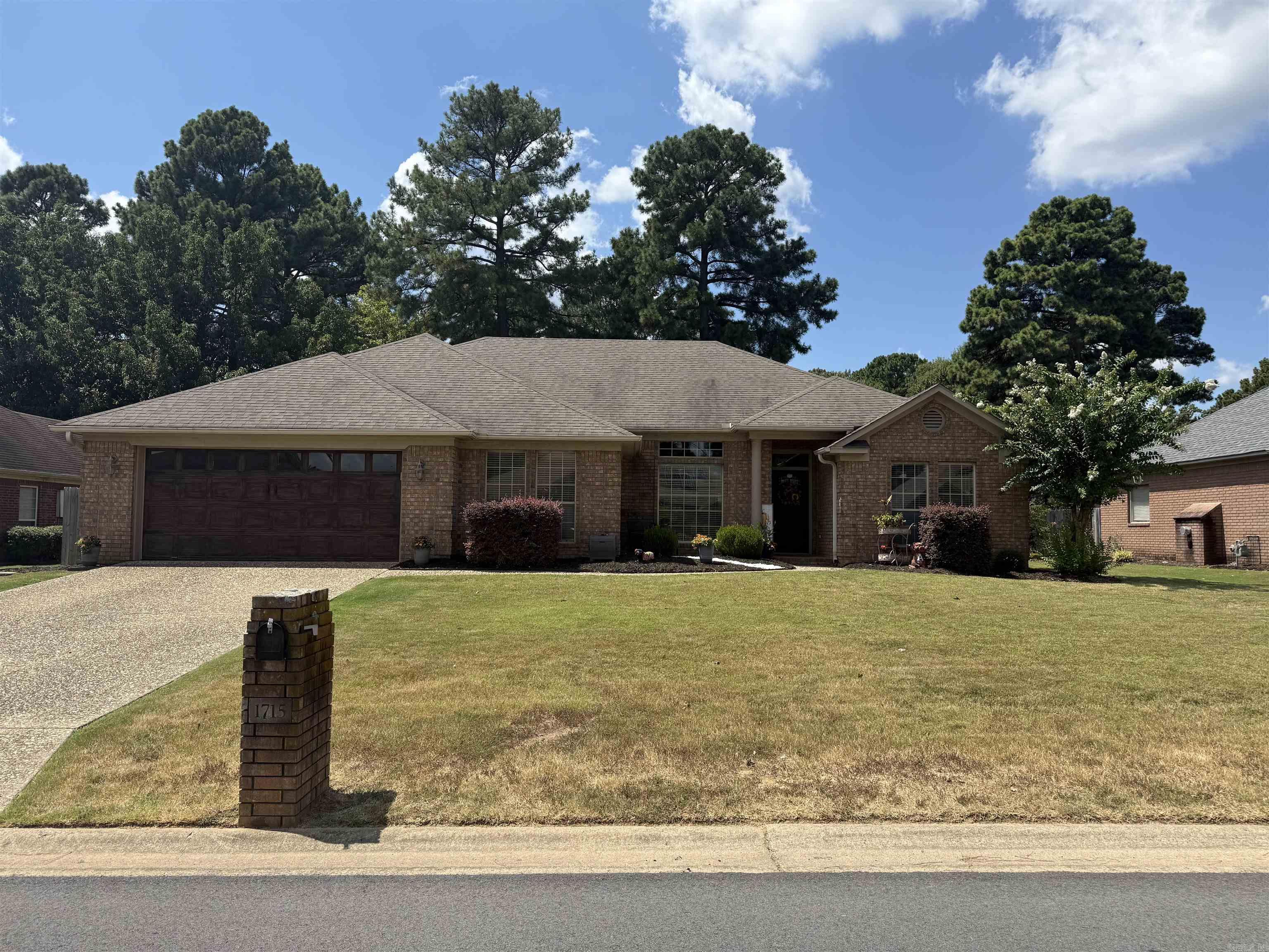 1715 Plymouth  Conway, AR