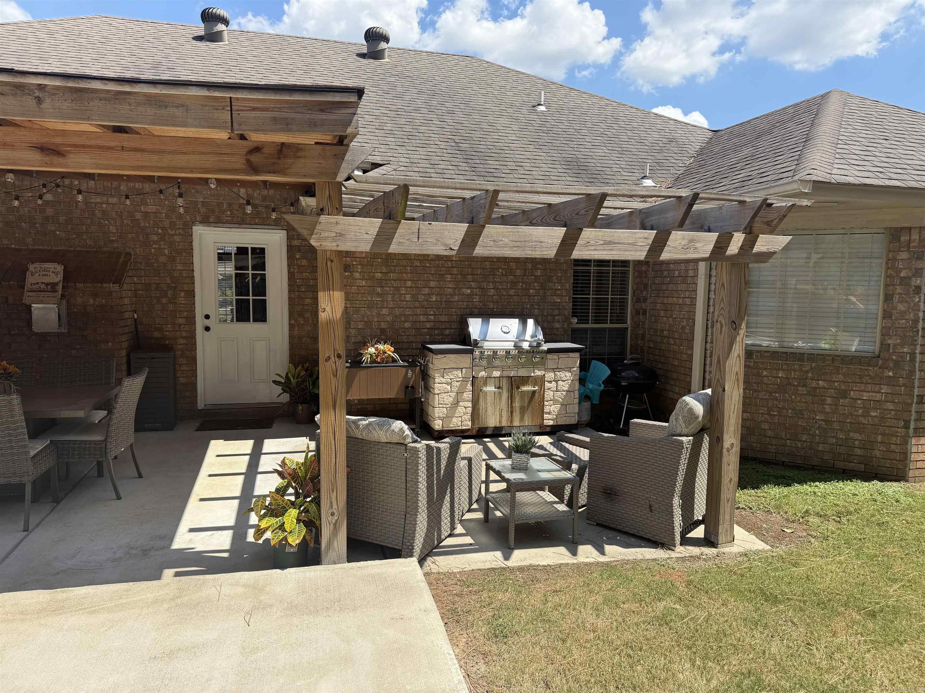 1715 Plymouth  Conway, AR