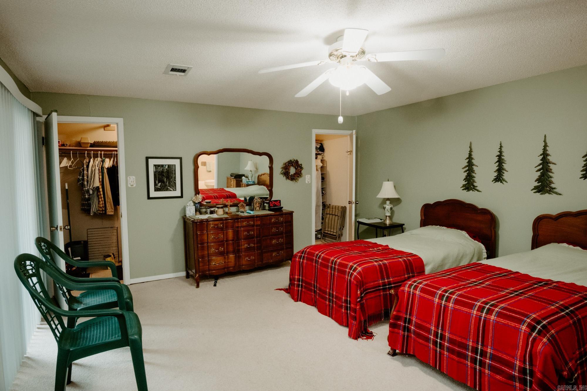 1261 Twin Points  Hot Springs, AR