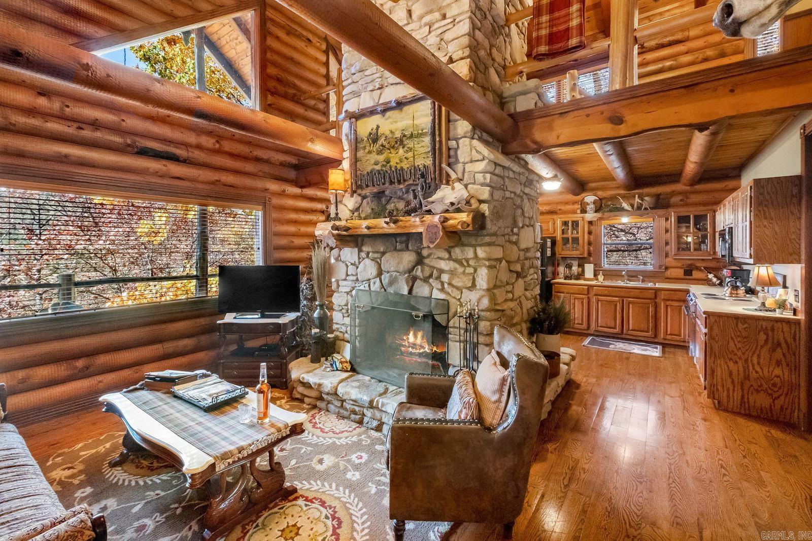 3134 Van Buren  Eureka Springs, AR