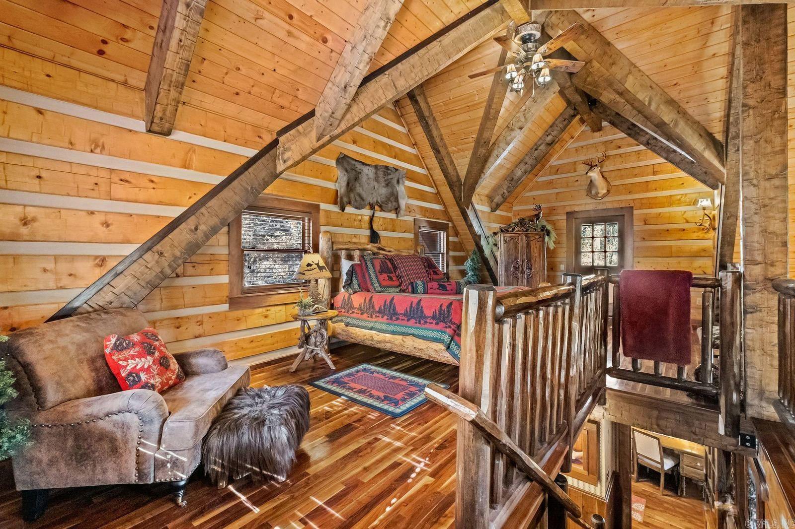 3134 Van Buren  Eureka Springs, AR
