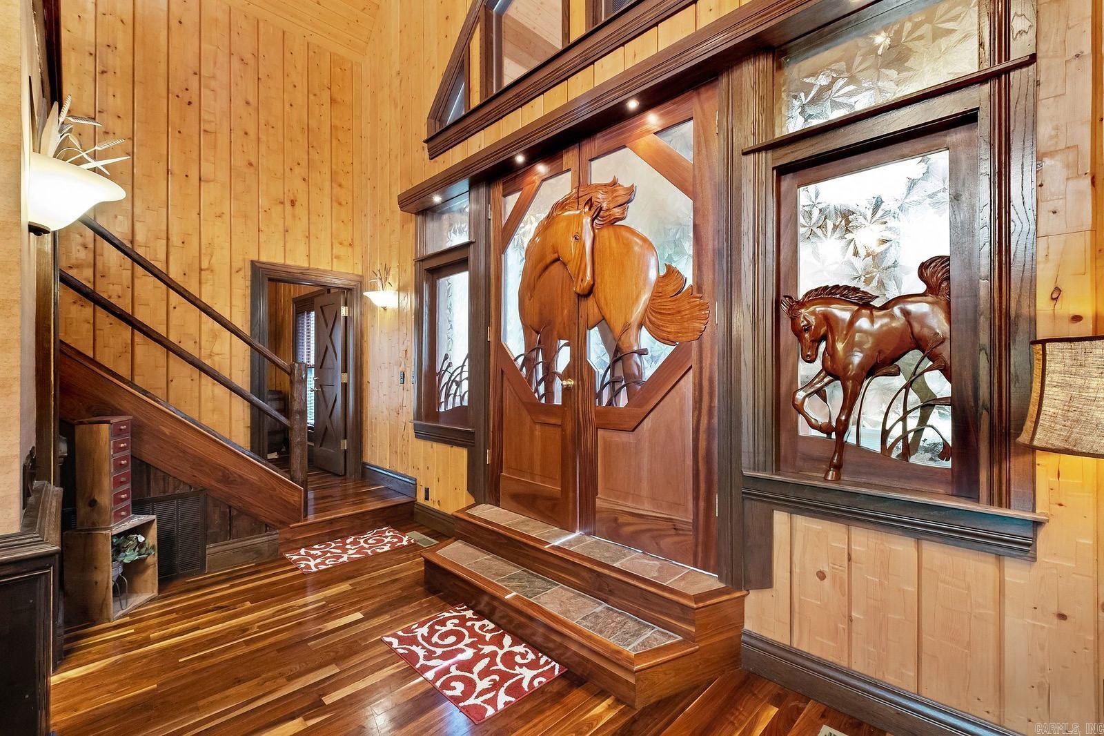3134 Van Buren  Eureka Springs, AR