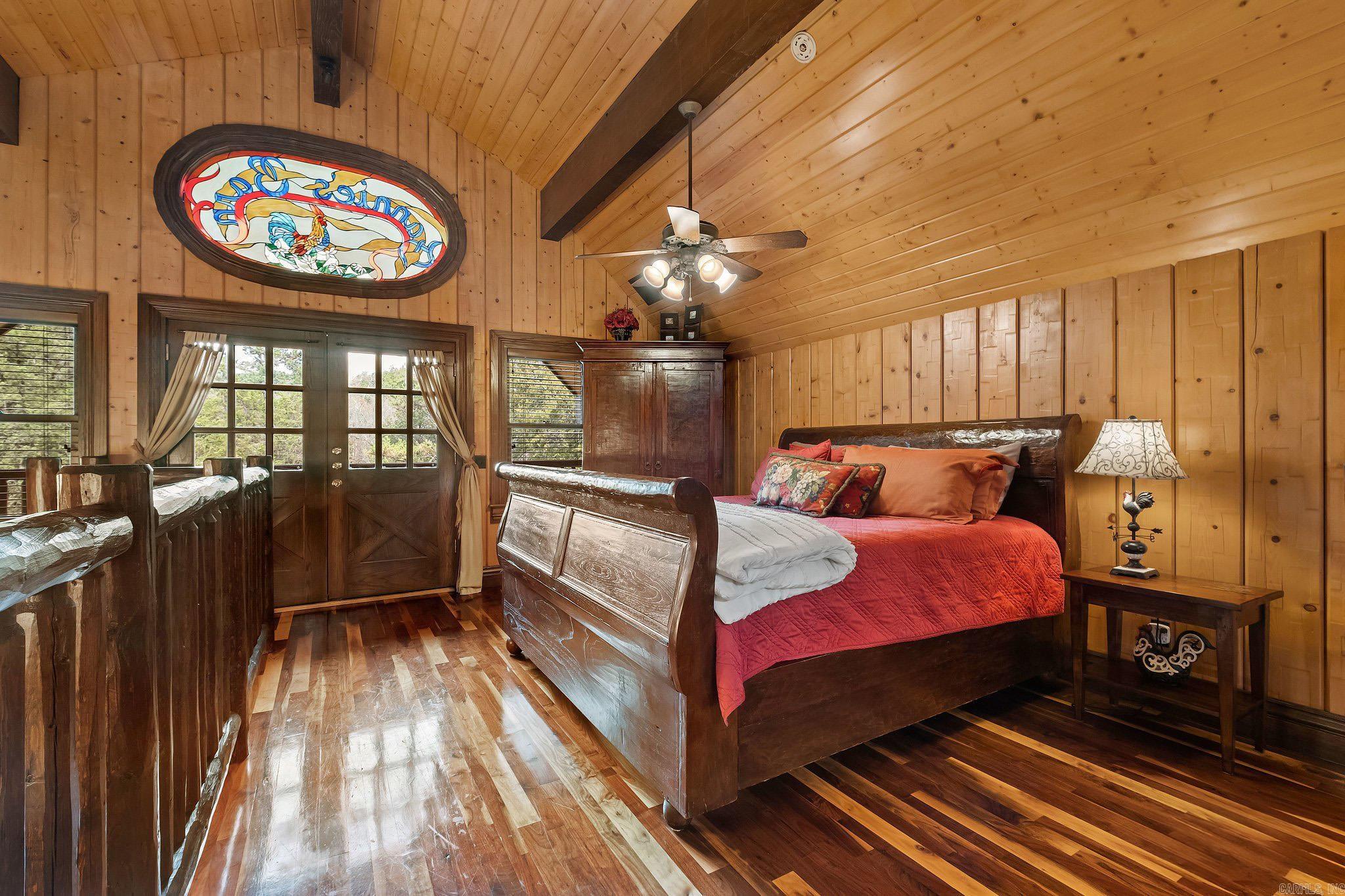 3134 Van Buren  Eureka Springs, AR
