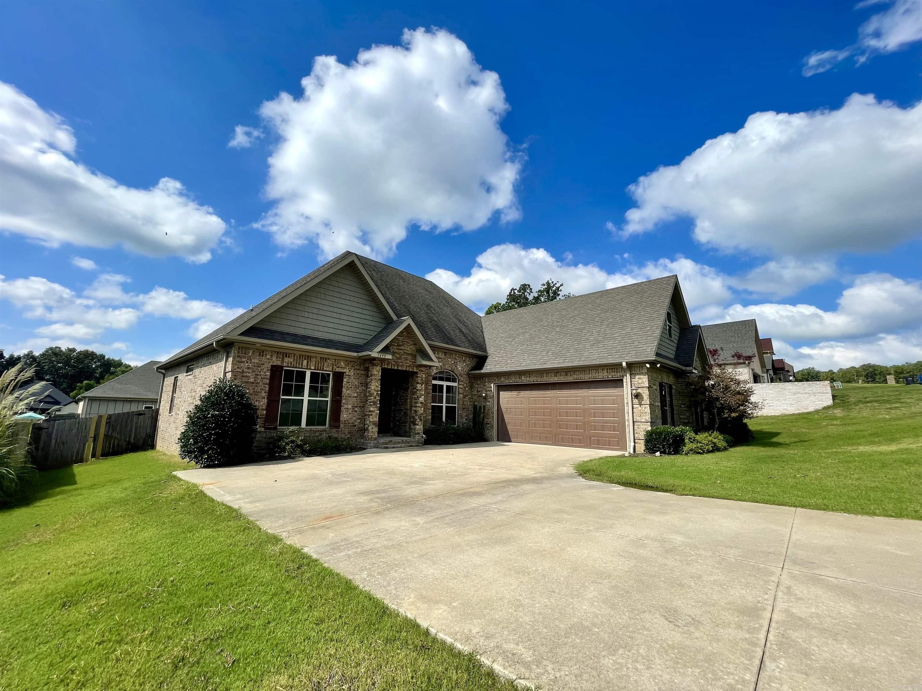 1499 Sullivan  Jonesboro, AR