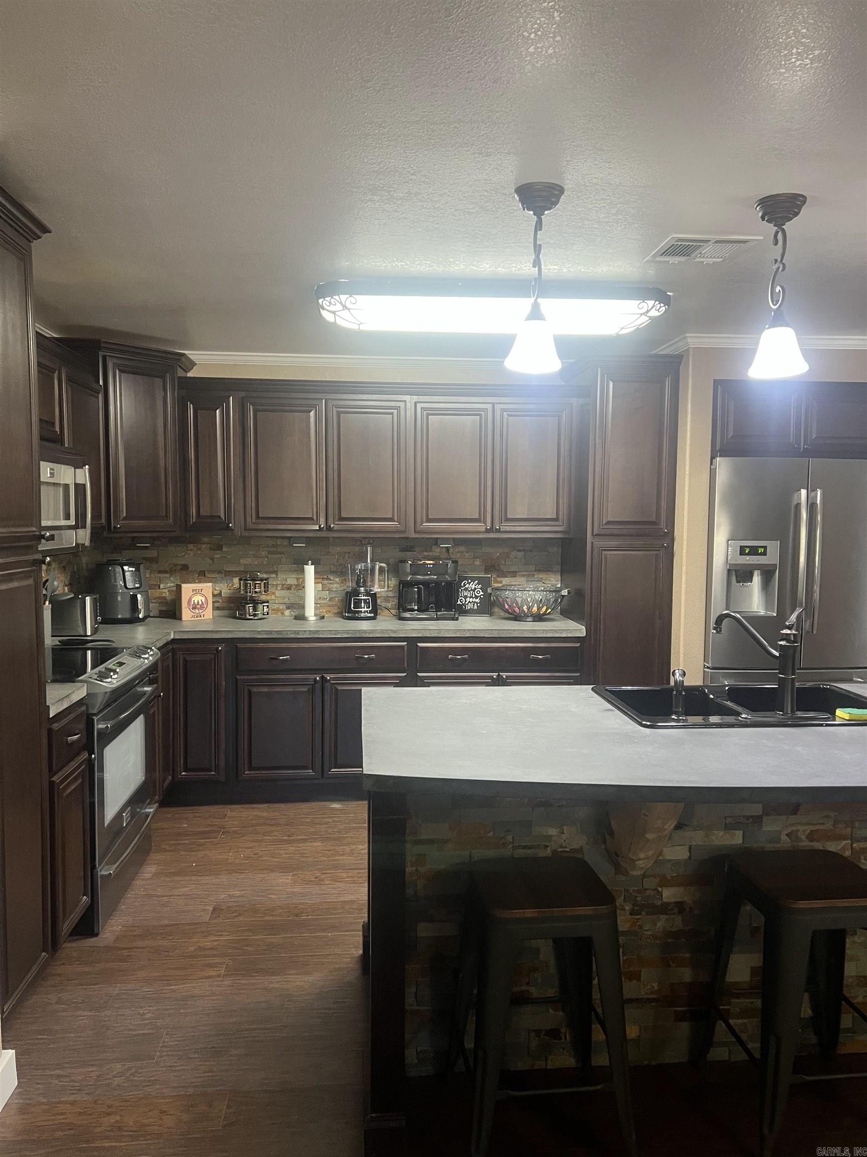 4001 Highway 71 S  Mena, AR