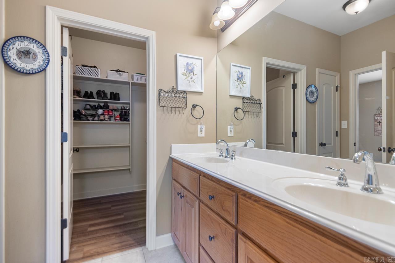 4168 Heritage Oak  Benton, AR