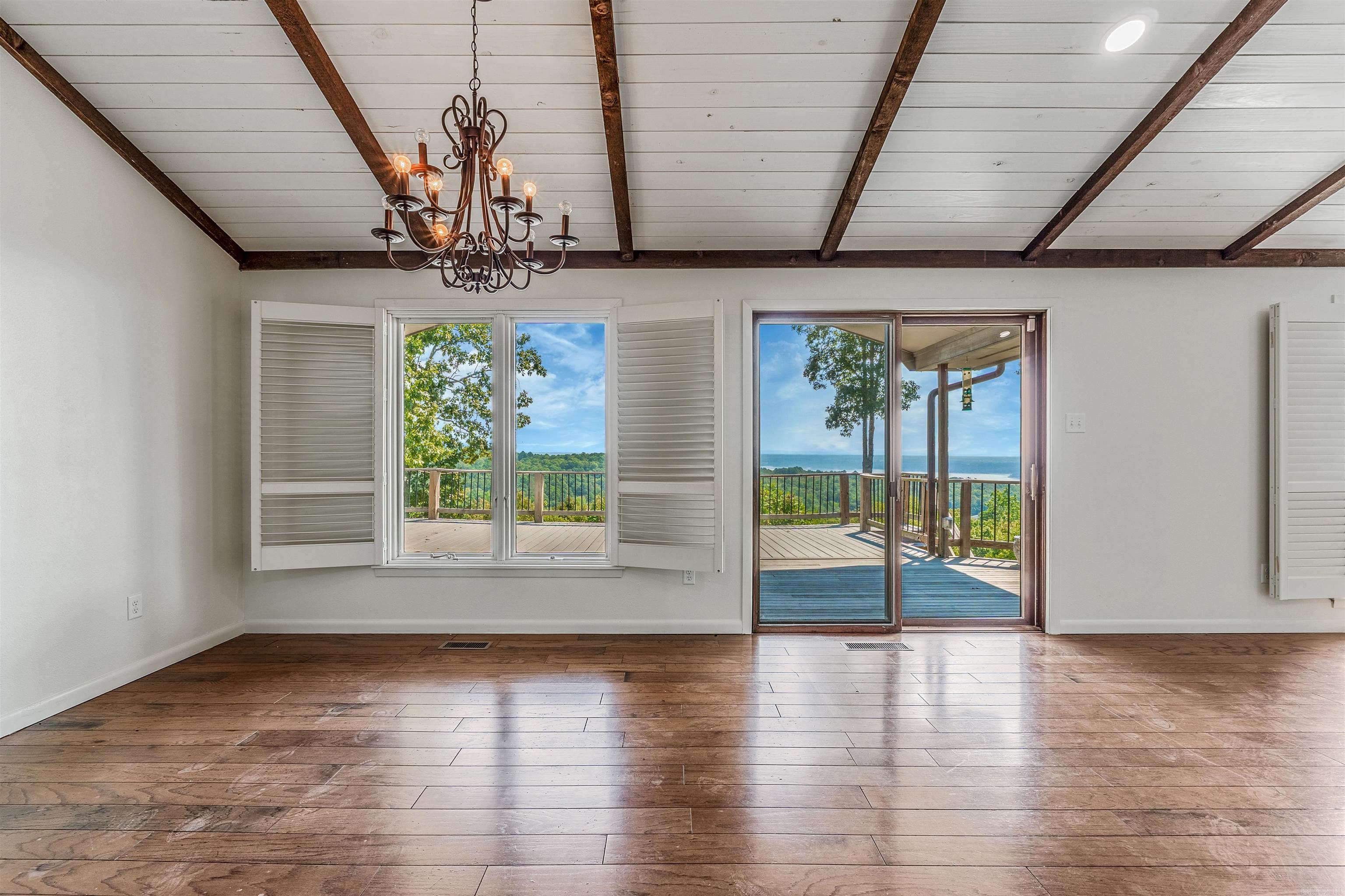 265 Pine Hill Road  Fairfield Bay, AR