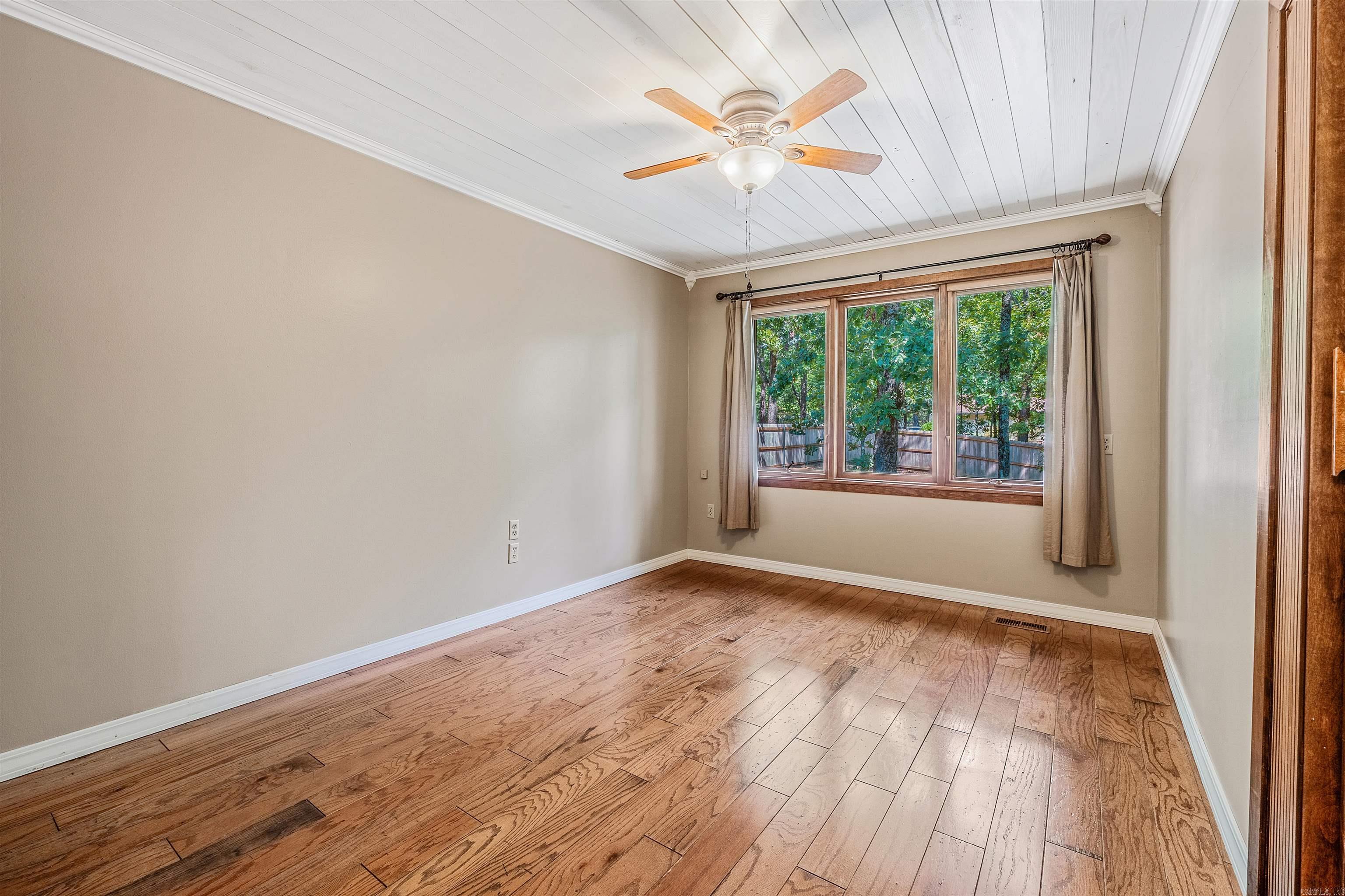 265 Pine Hill Road  Fairfield Bay, AR