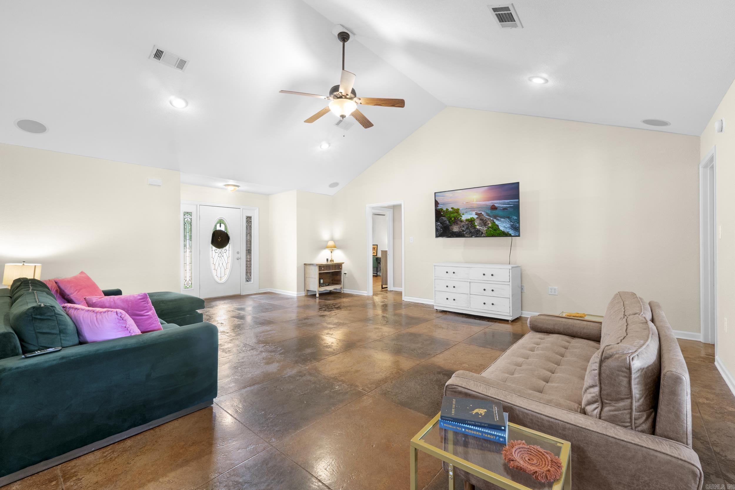 115 Charles Thomas  Searcy, AR