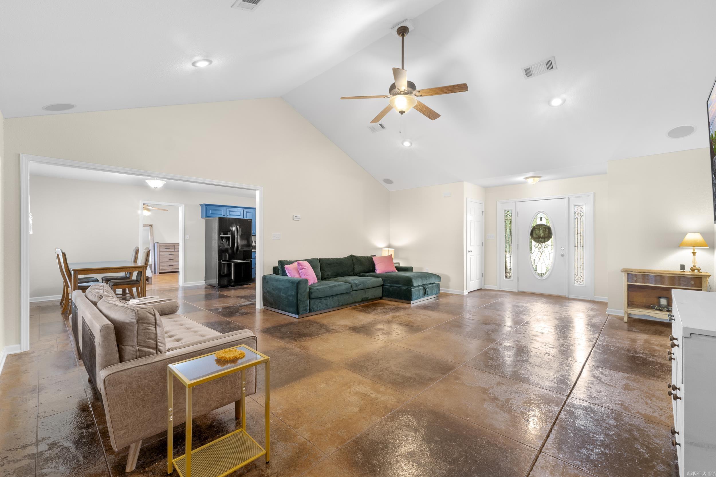 115 Charles Thomas  Searcy, AR