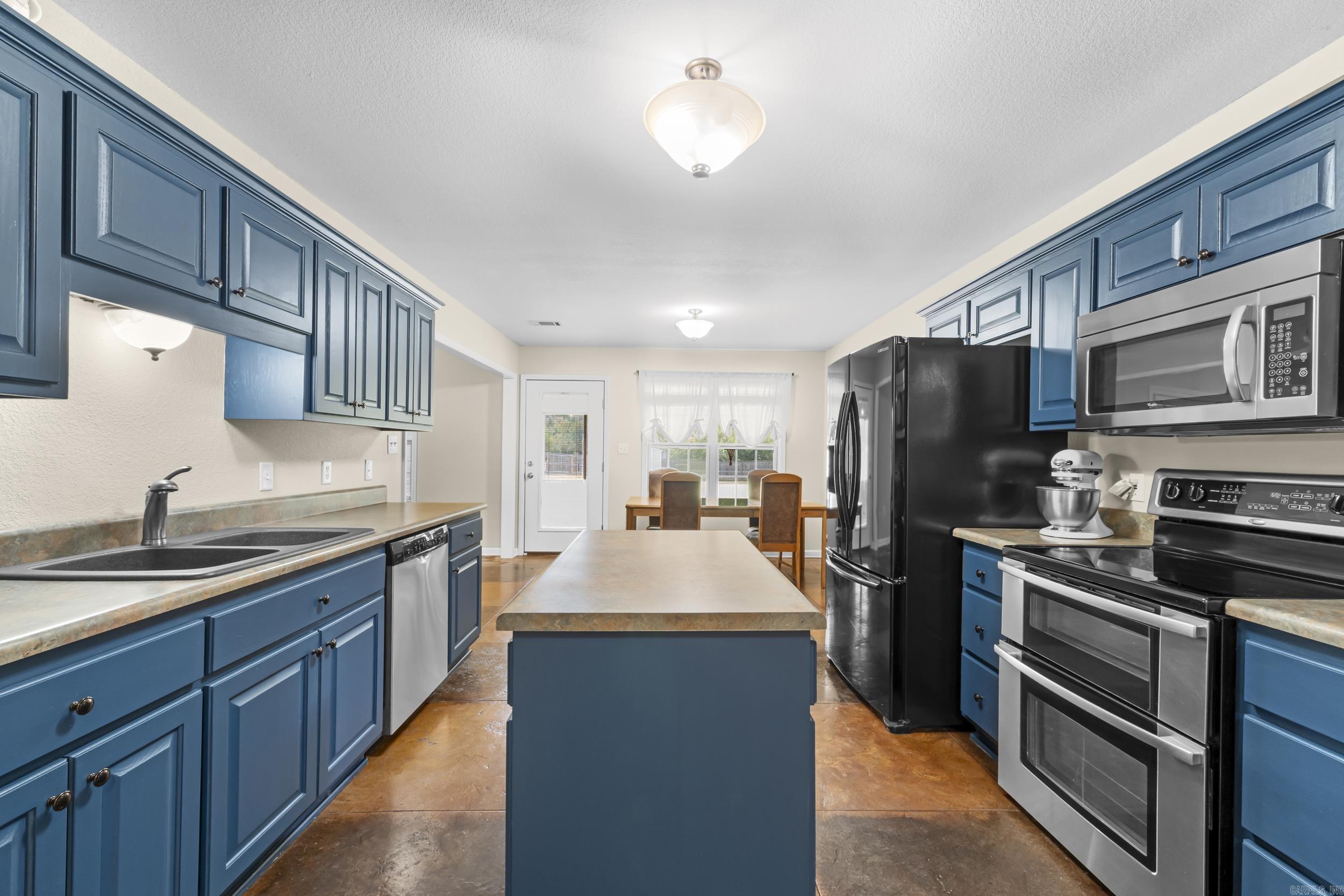 115 Charles Thomas  Searcy, AR
