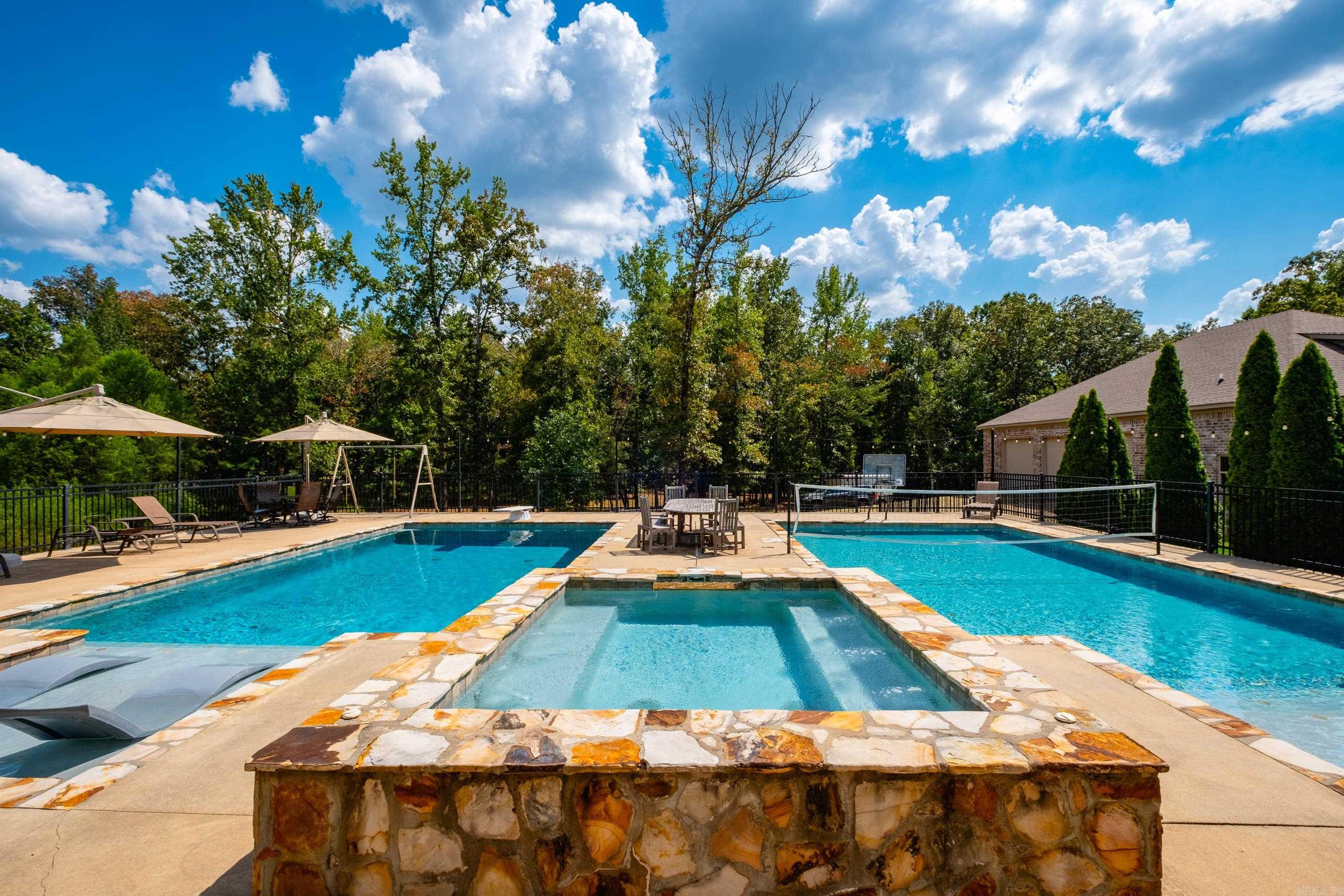 1117 Westcliffe  Little Rock, AR