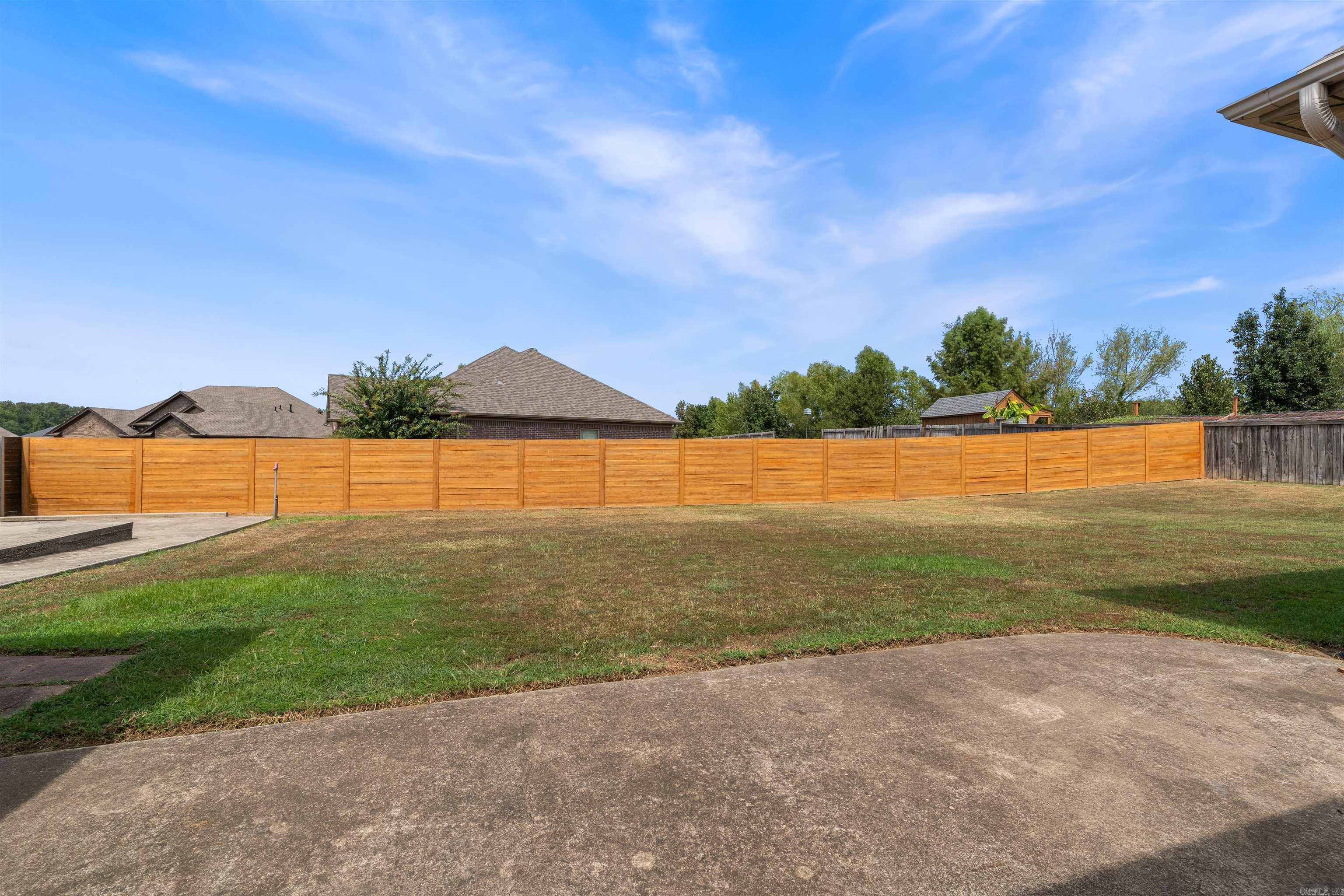 164 Crystal Lake Rd  Austin, AR
