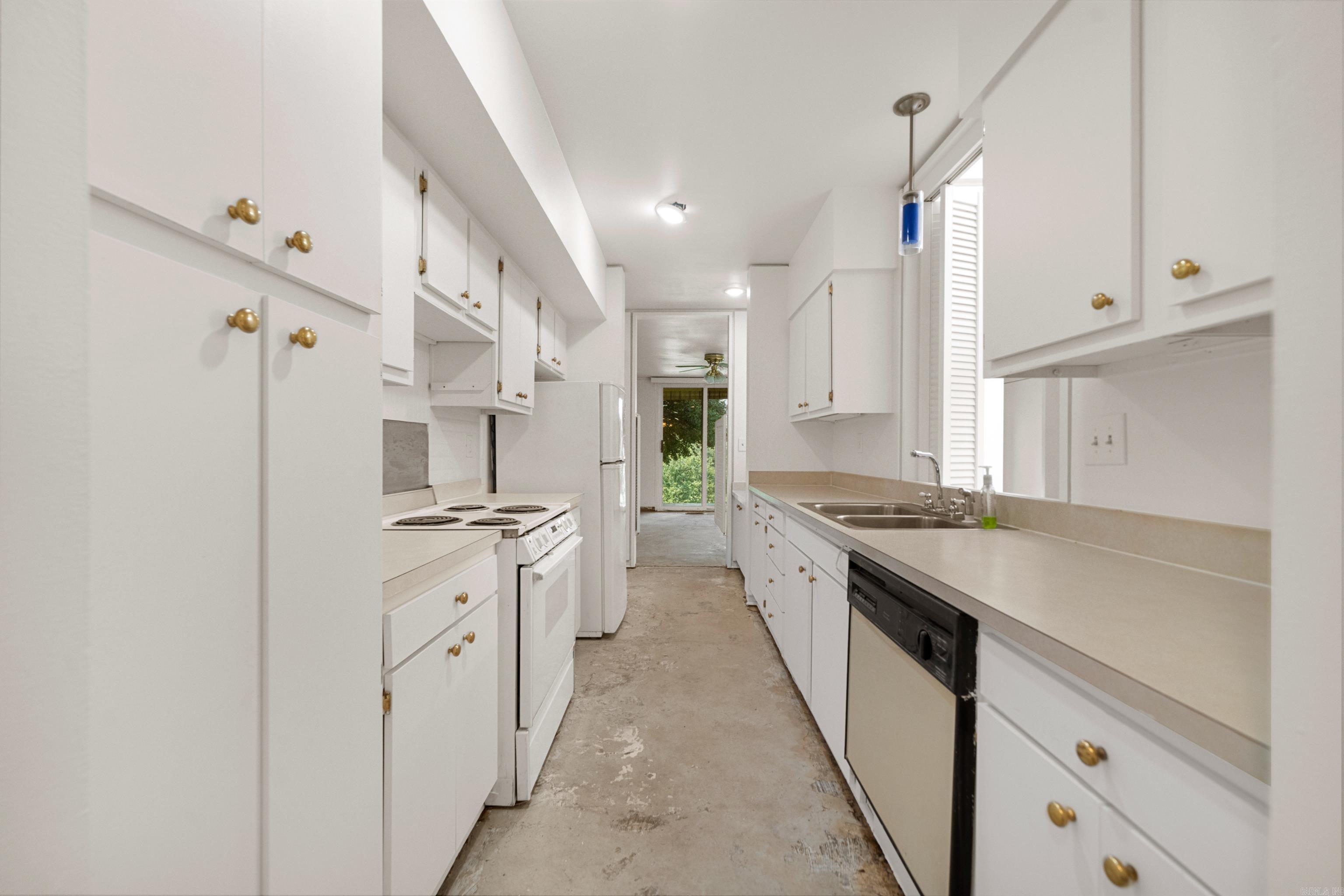 575 BELVEDERE  Hot Springs, AR