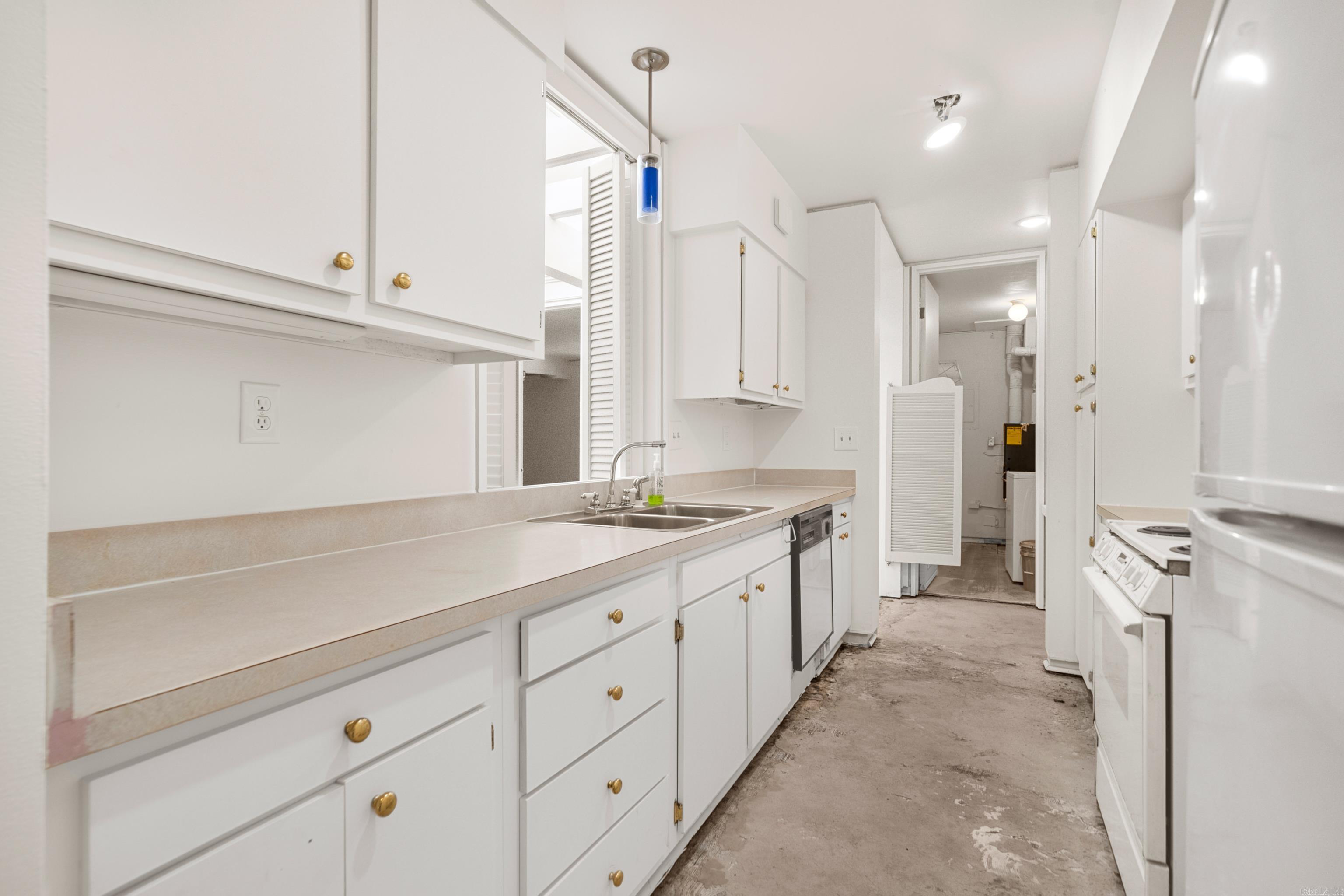575 BELVEDERE  Hot Springs, AR