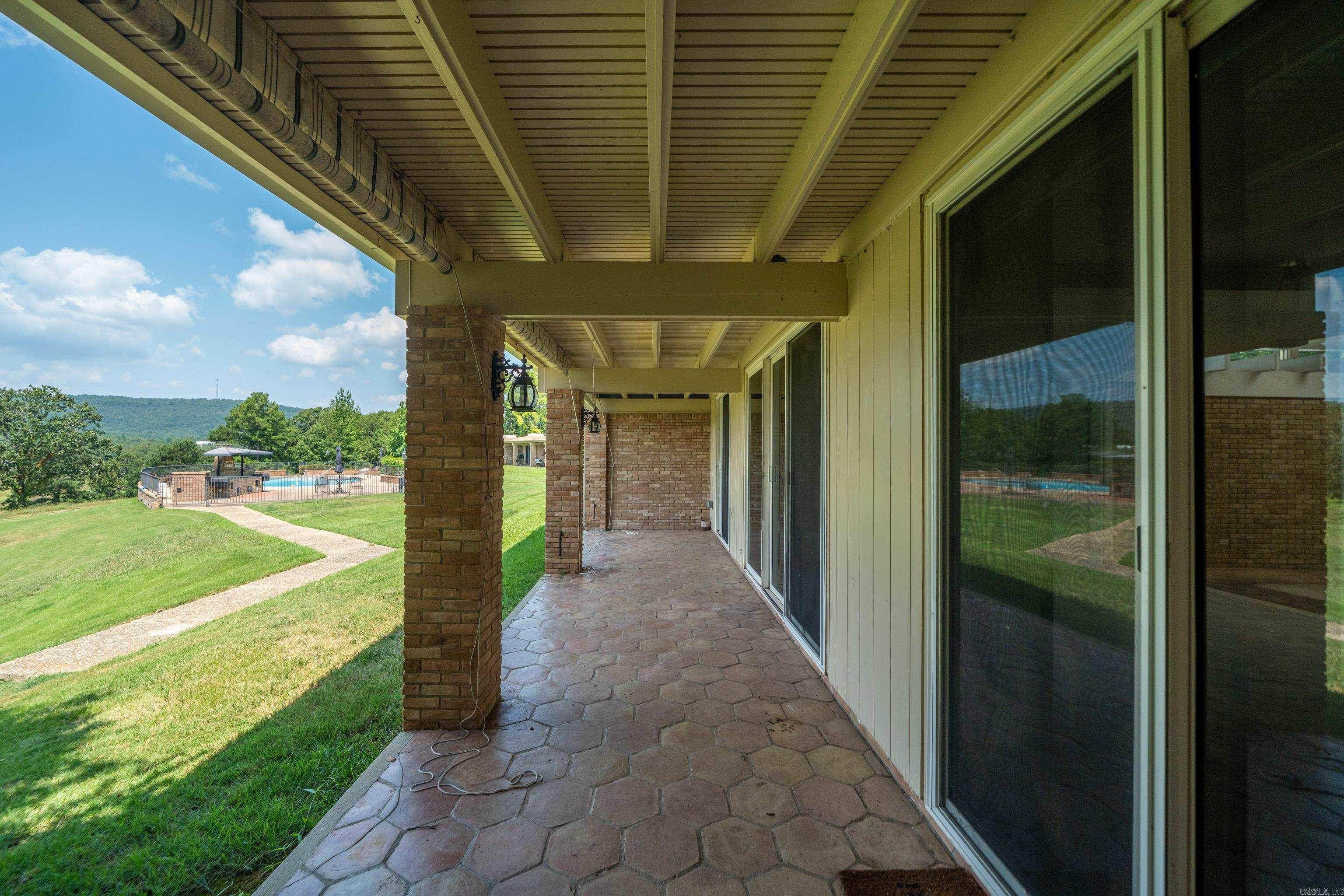 575 BELVEDERE  Hot Springs, AR