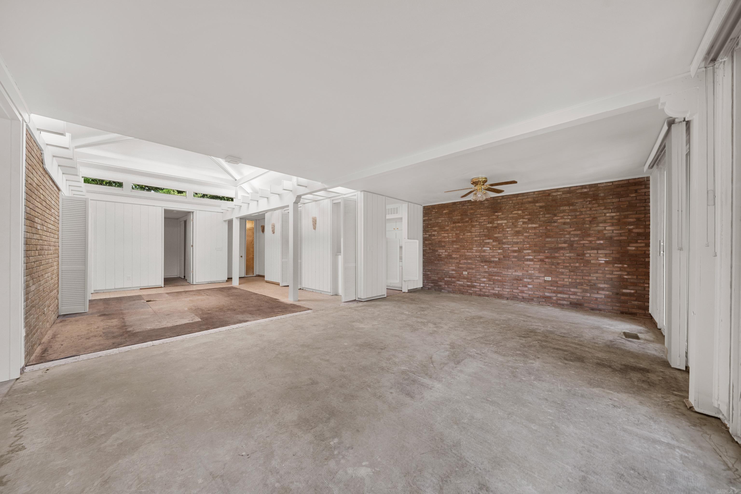 575 BELVEDERE  Hot Springs, AR