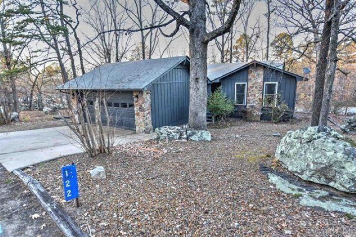 122 Shorthaven Lane