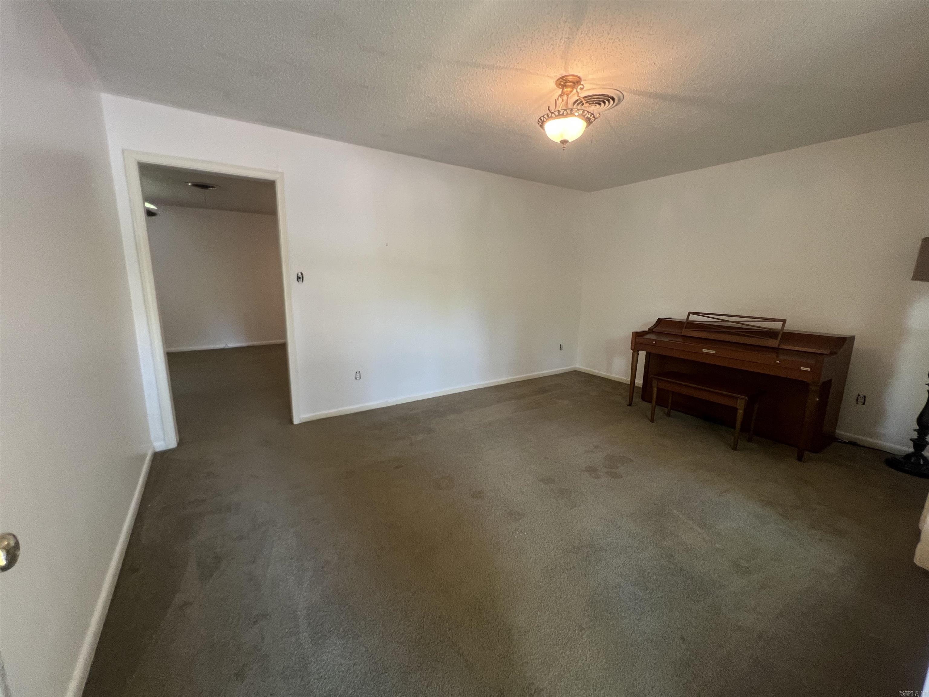 1522 Chris  Benton, AR