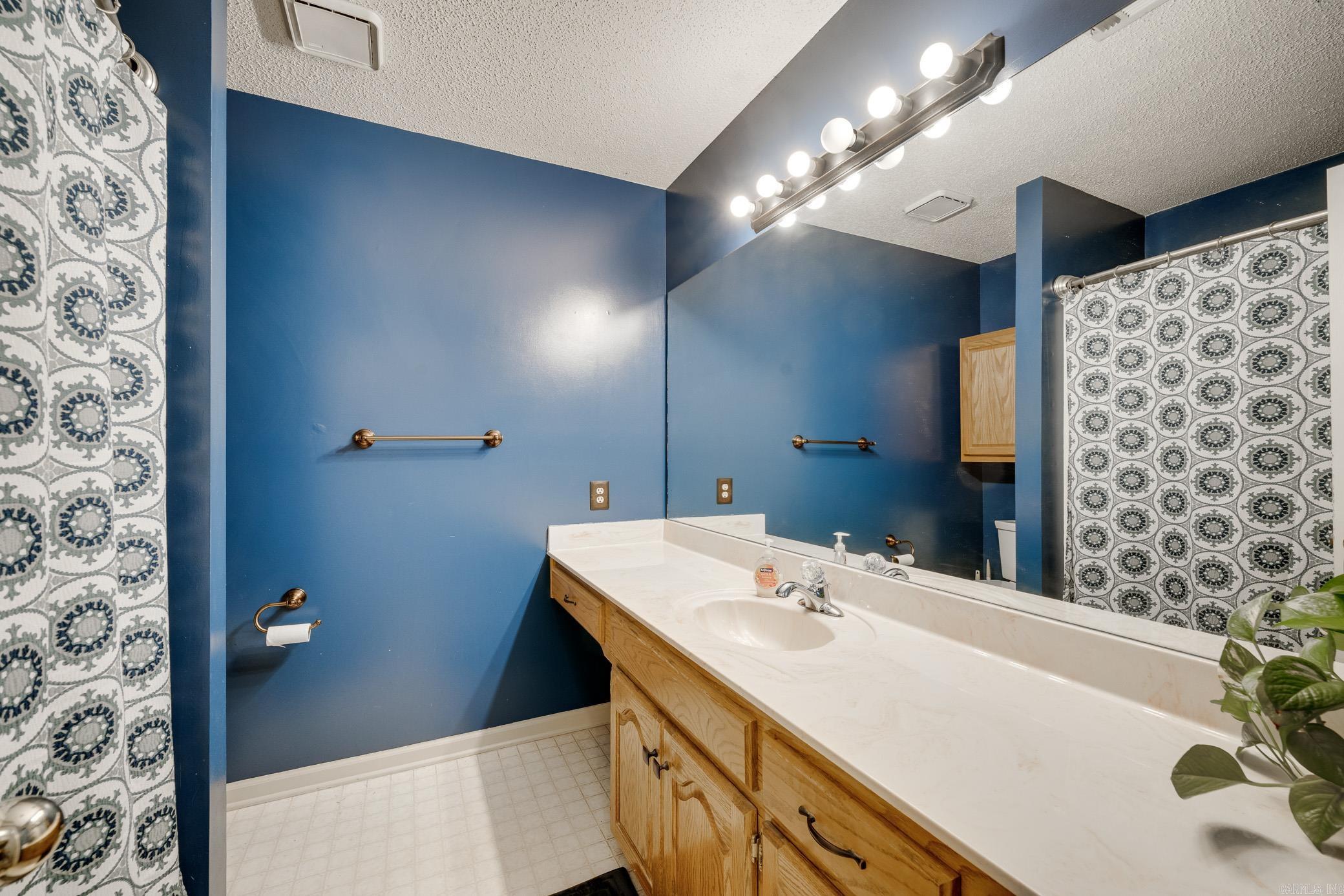 4 Vixen Trail Jacksonville, AR 72076