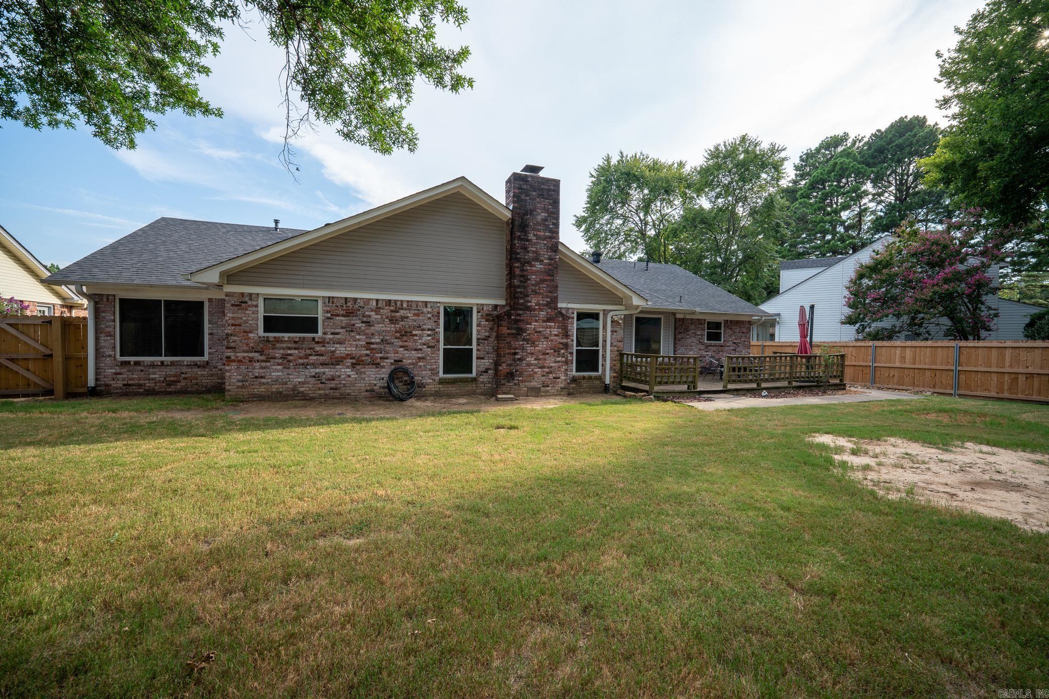 4 Vixen  Jacksonville, AR
