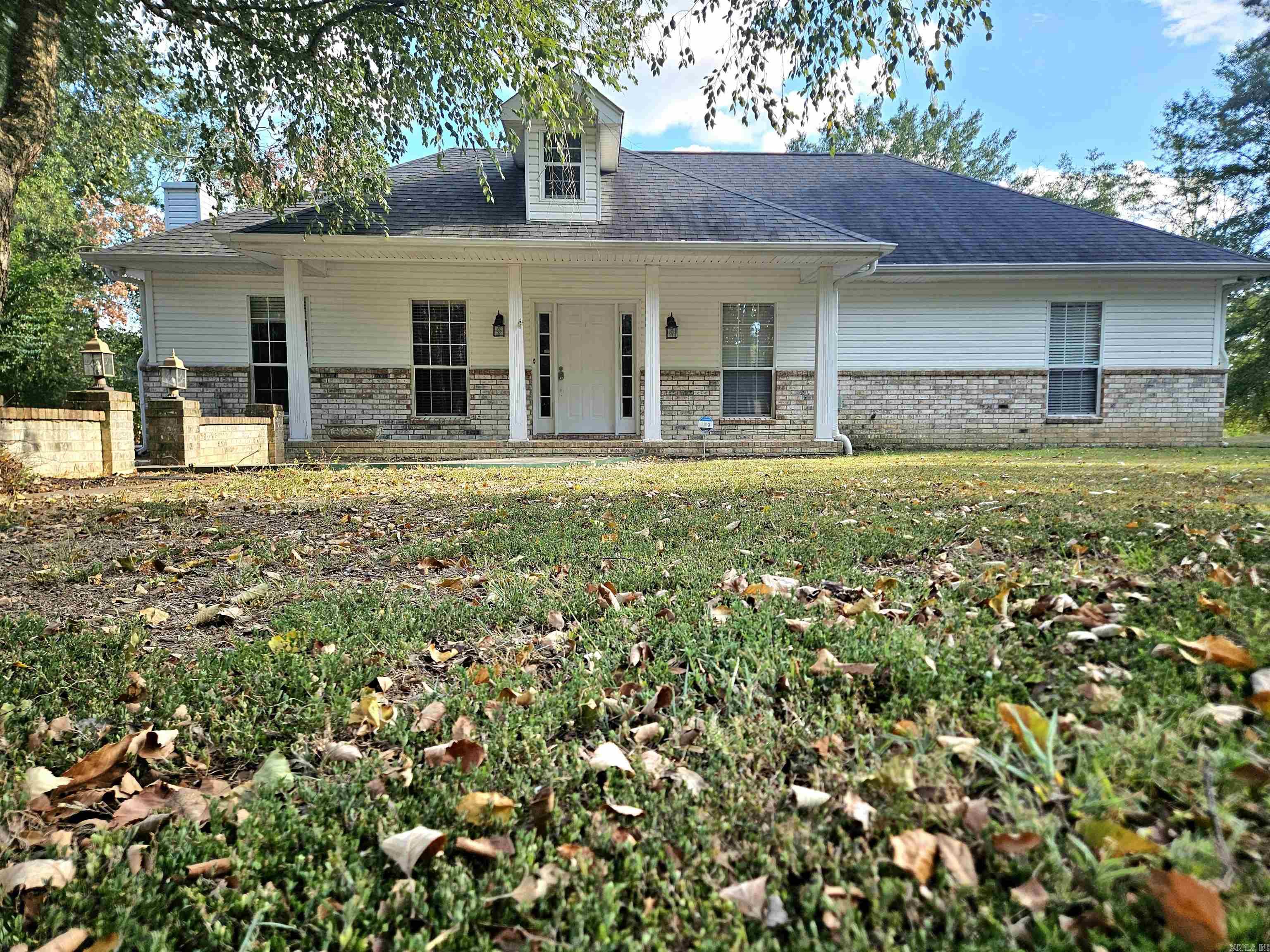 1018 W Holland  White Hall, AR