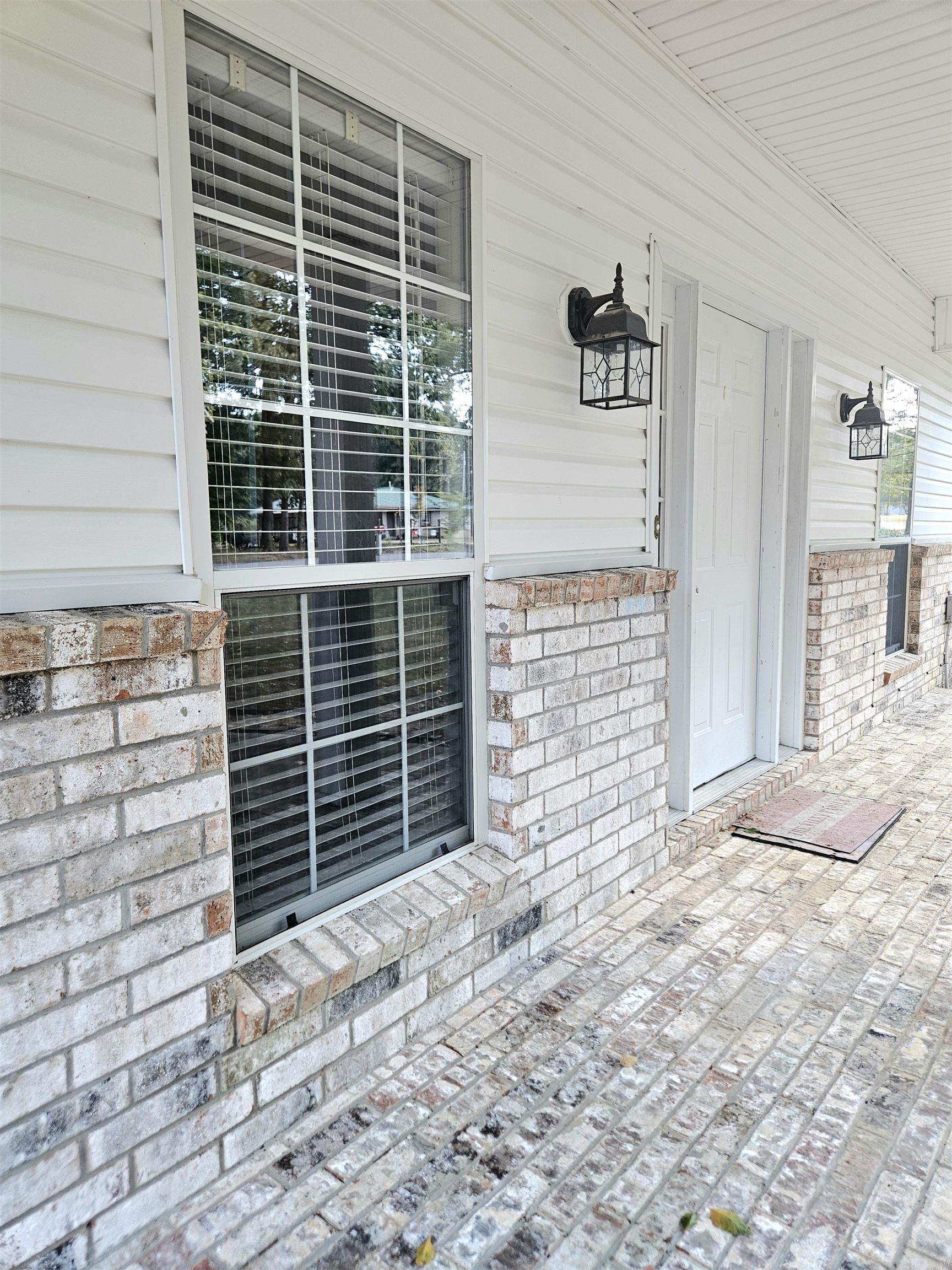 1018 W Holland  White Hall, AR