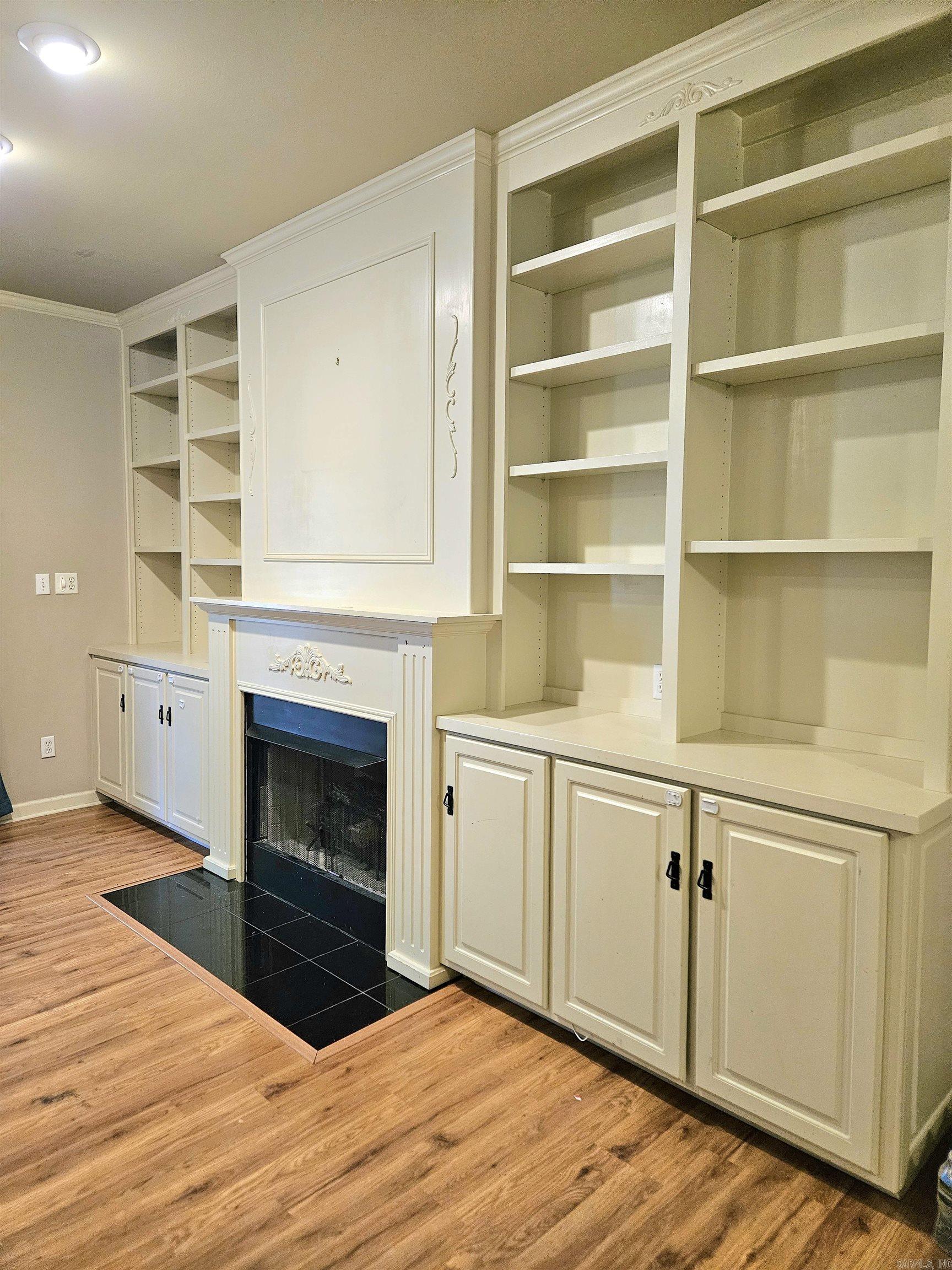 1018 W Holland  White Hall, AR