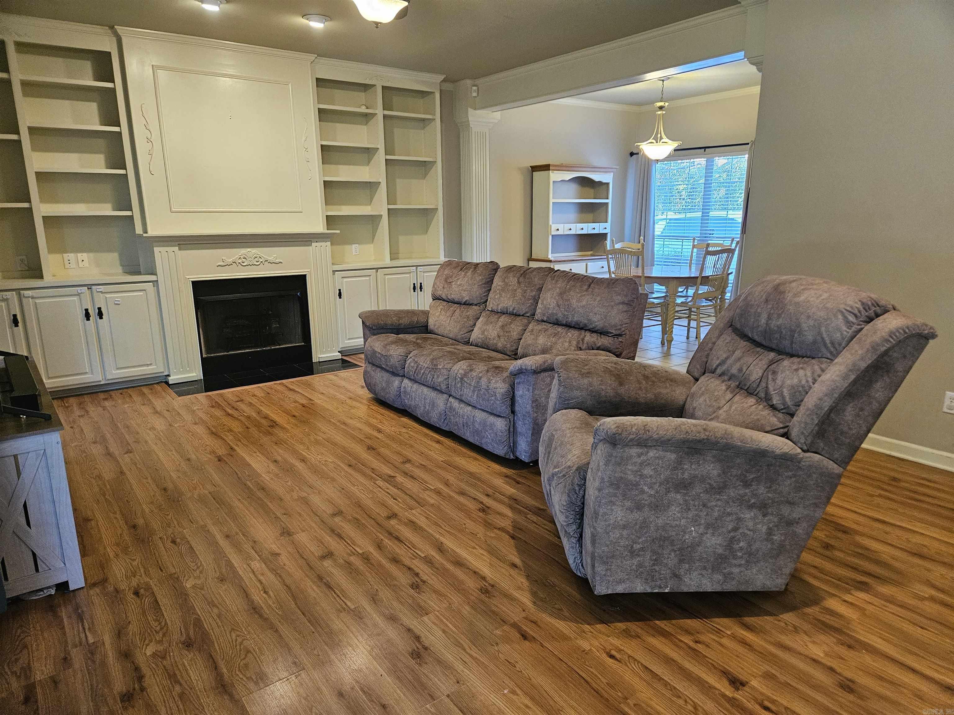 1018 W Holland  White Hall, AR