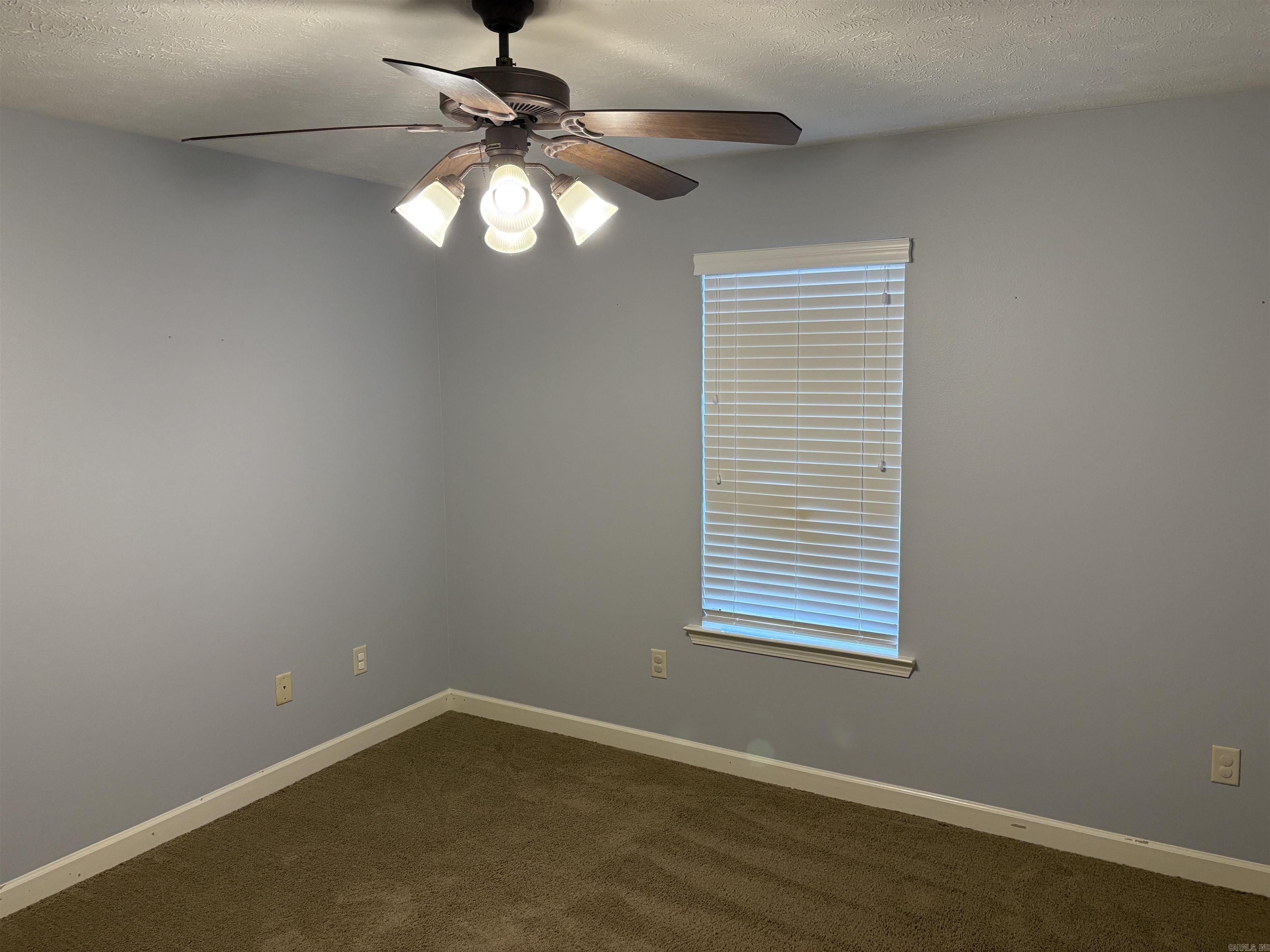 5 Mitchell  Greenbrier, AR