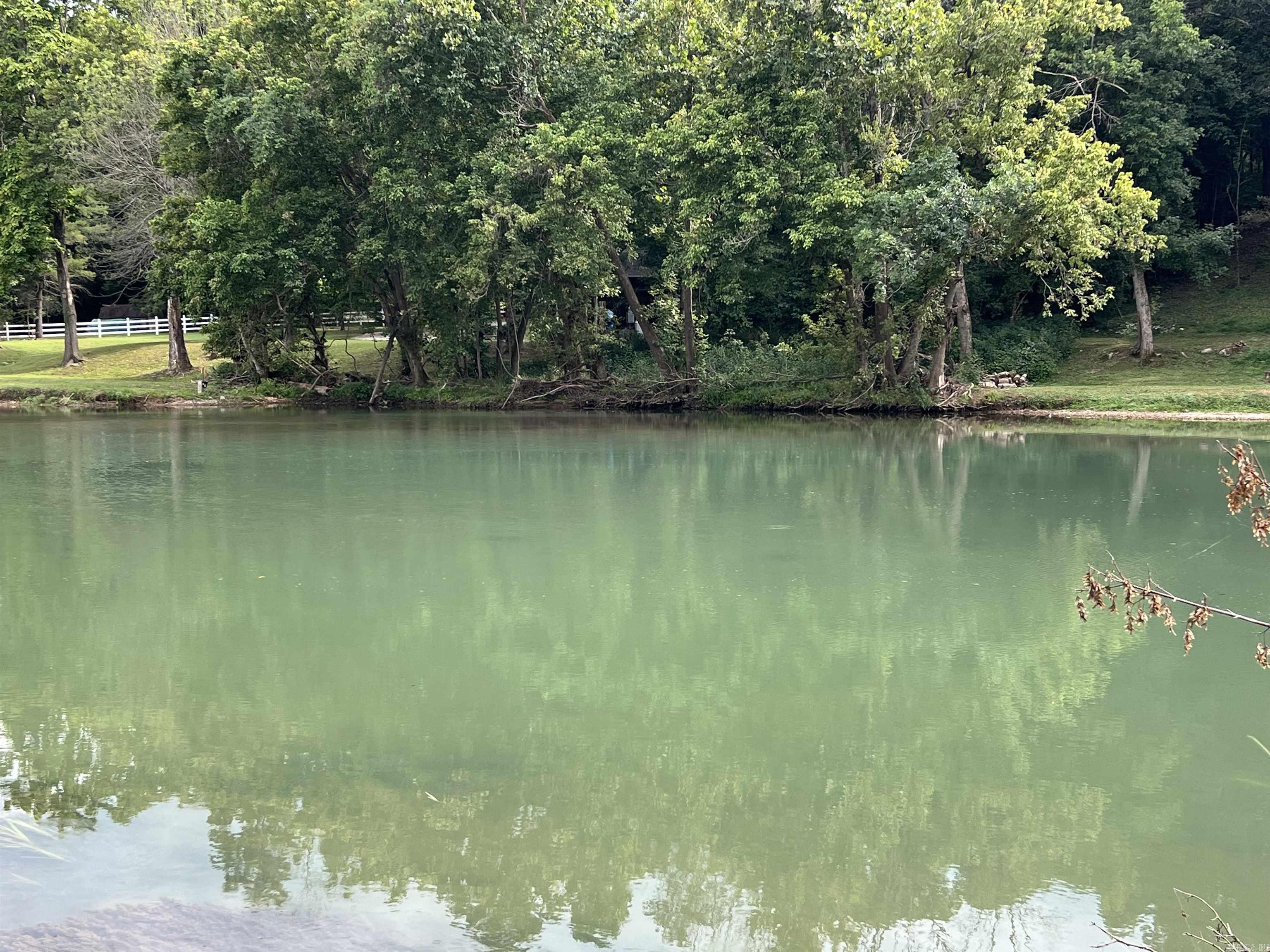 000 Riverbend Road  Mammoth Spring, AR