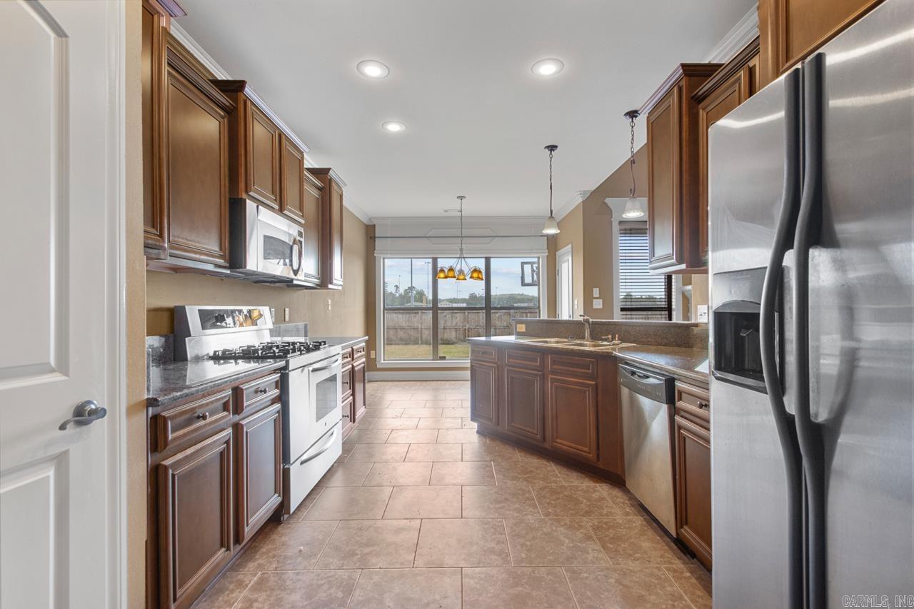 110 Cabanel Drive  Maumelle, AR