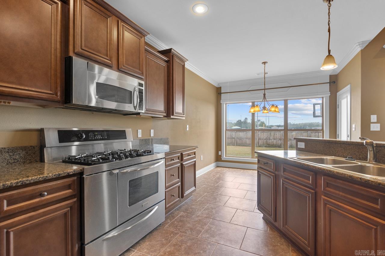 110 Cabanel Drive  Maumelle, AR