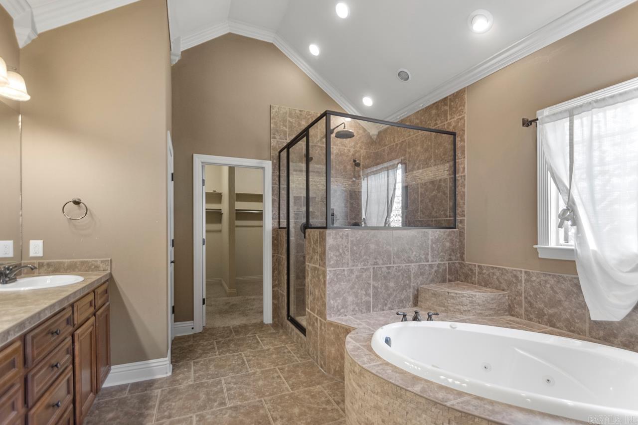 110 Cabanel Drive  Maumelle, AR