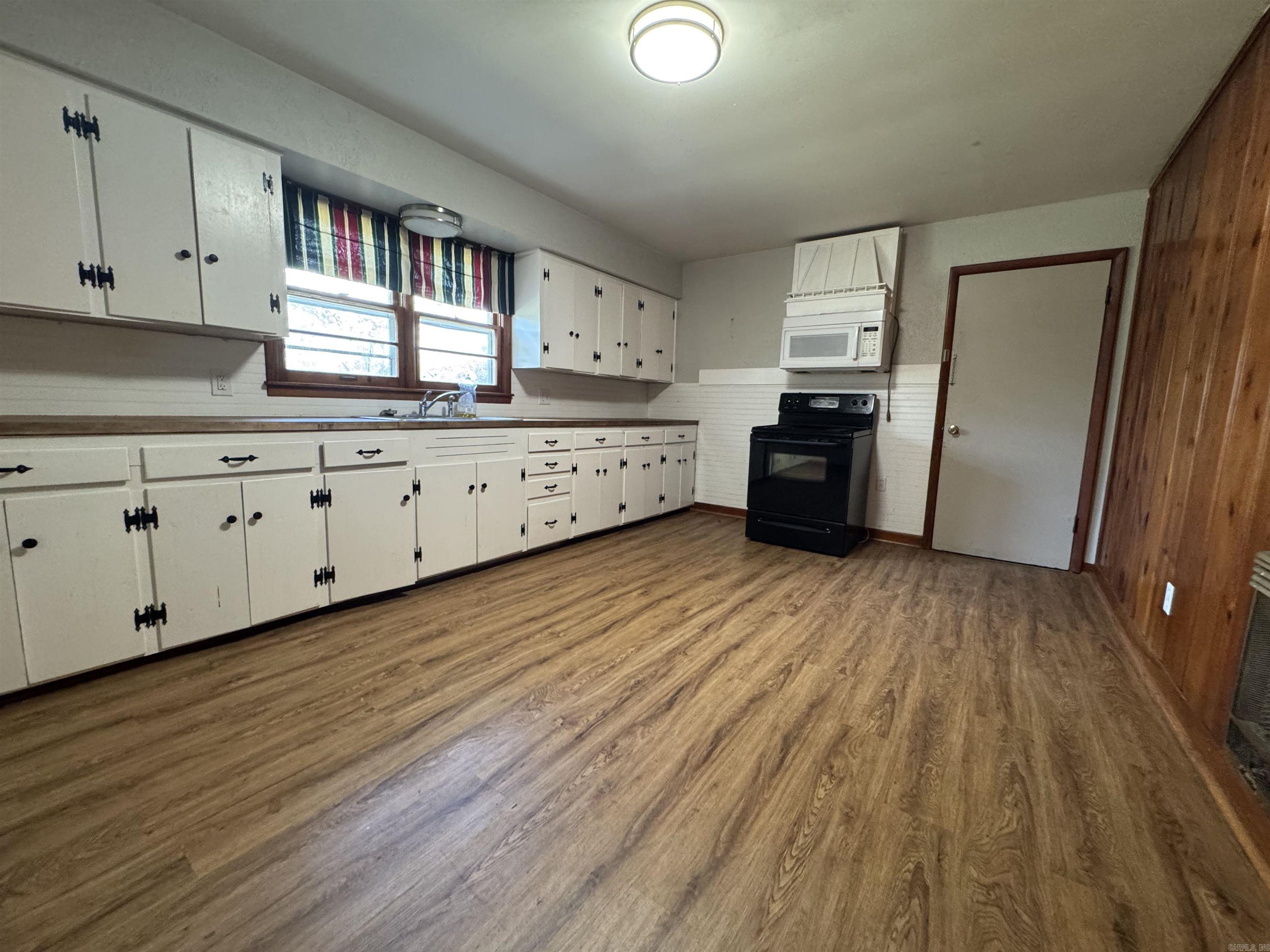 17 CR 253  Mountain Home, AR