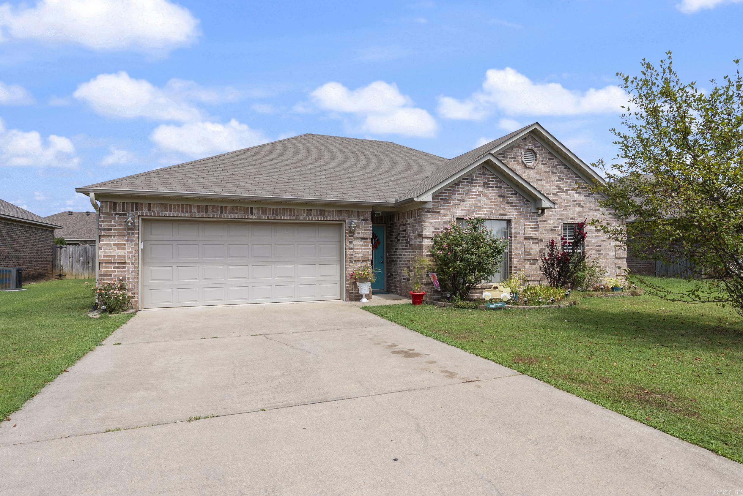 14 Ruby June  Vilonia, AR